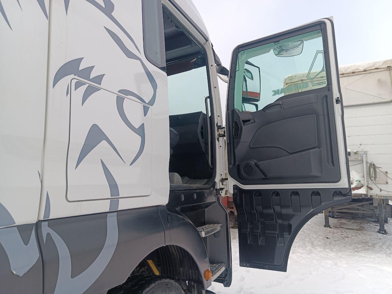 SITRAK C7H 6x4 Седельный тягач 2023 г. - фото 10