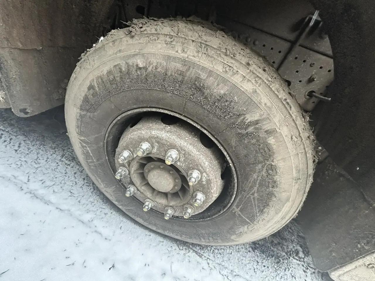 Howo T5G 8x4 Самосвал 2023 г. - фото 12