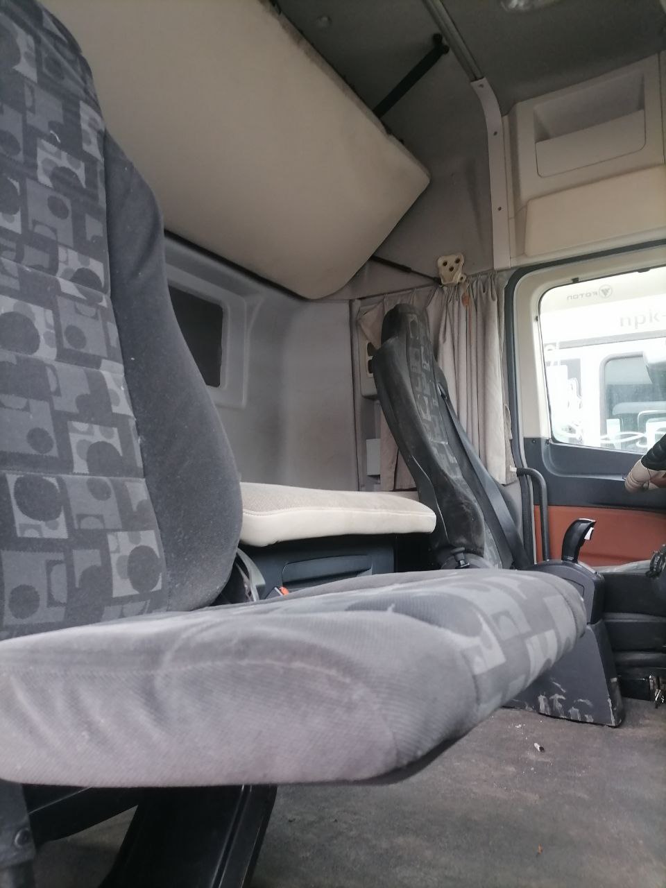 Foton AUMAN 4x2 Седельный тягач 2023 г. - фото 8