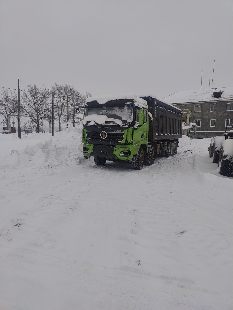 Shacman (Shaanxi) SX* 8x4 Самосвал 2024 г. - фото 2
