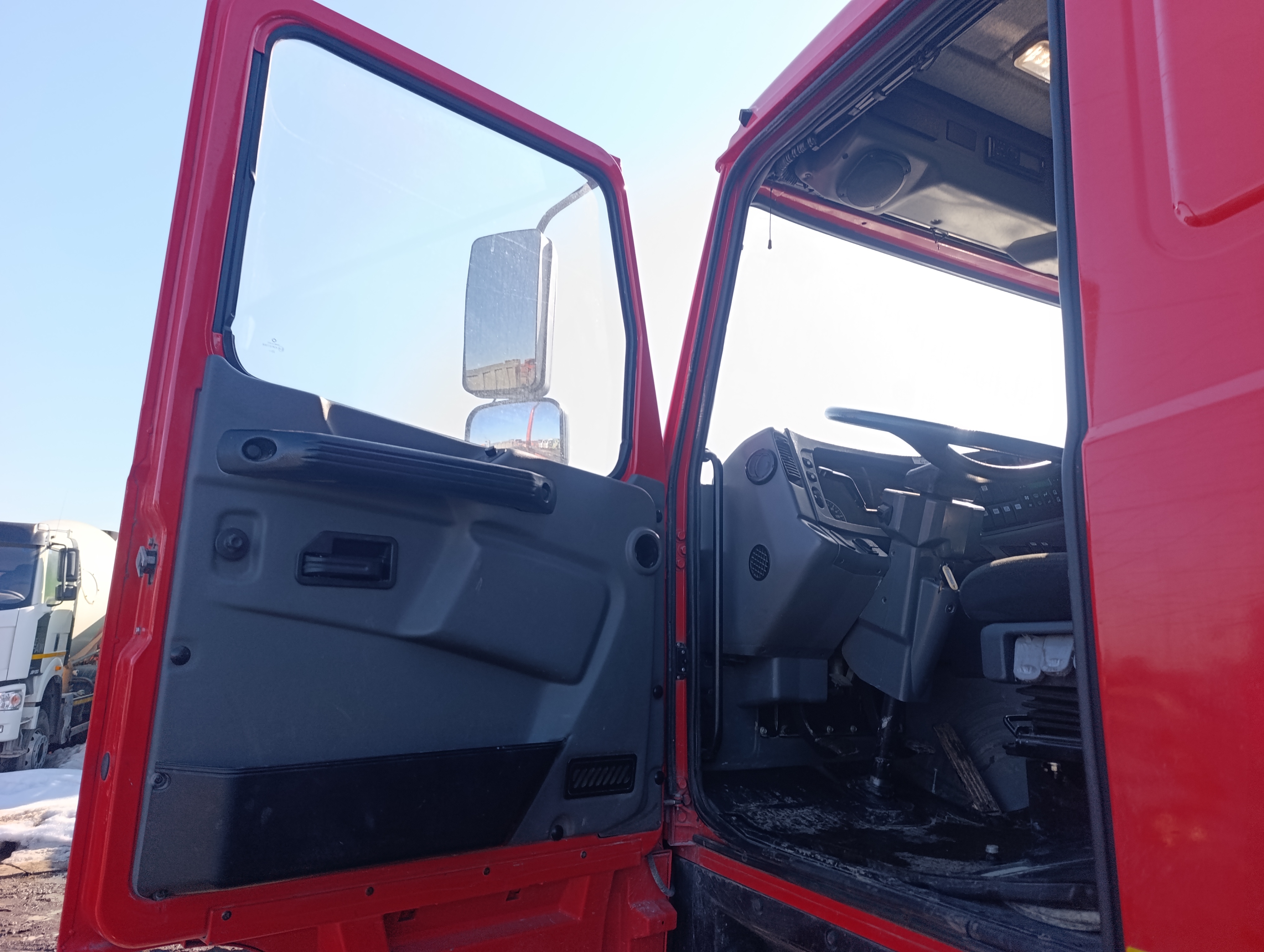 МАЗ 6501* 6x4 Самосвал 2024 г. - фото 10