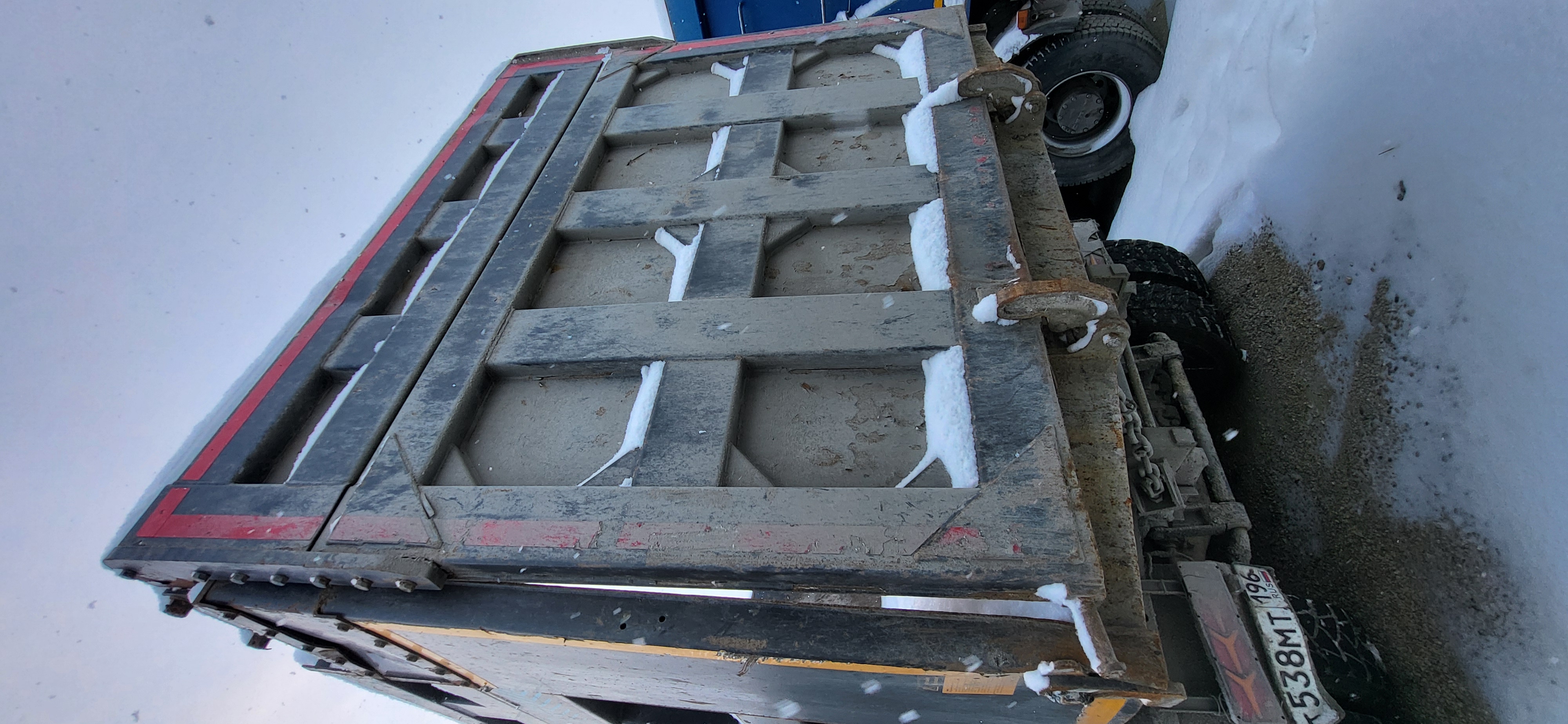 Howo ZZ* 6x4 Самосвал 2023 г. - фото 11