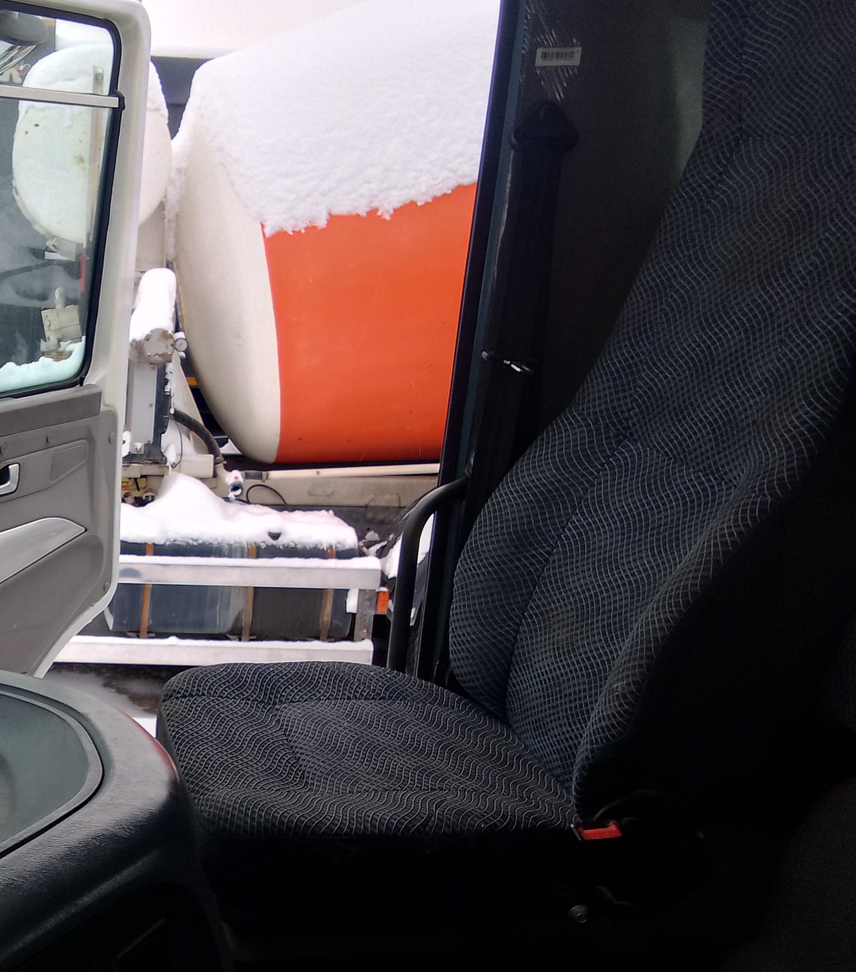 Howo ZZ* 6x4 Автобетоносмеситель 2022 г. - фото 7