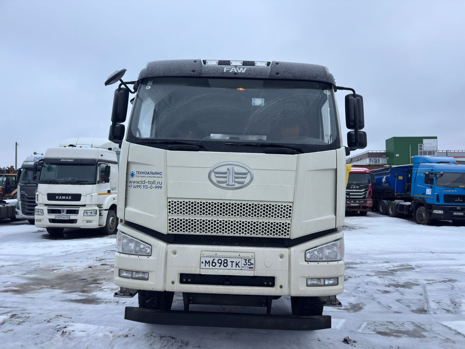 FAW J6 6x4 Бортовой с КМУ