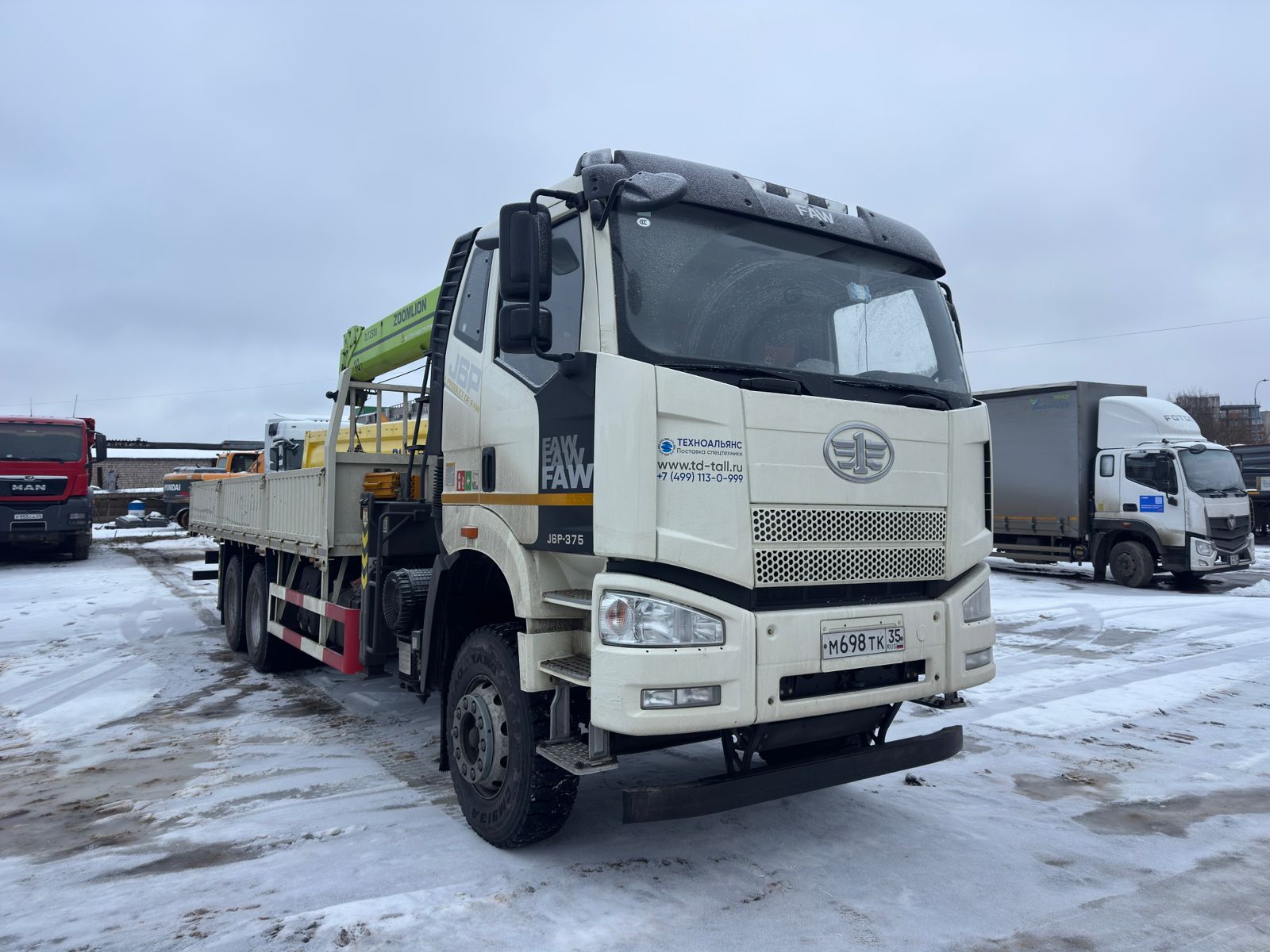 FAW J6 6x4 Бортовой с КМУ 2024 г. - фото 3