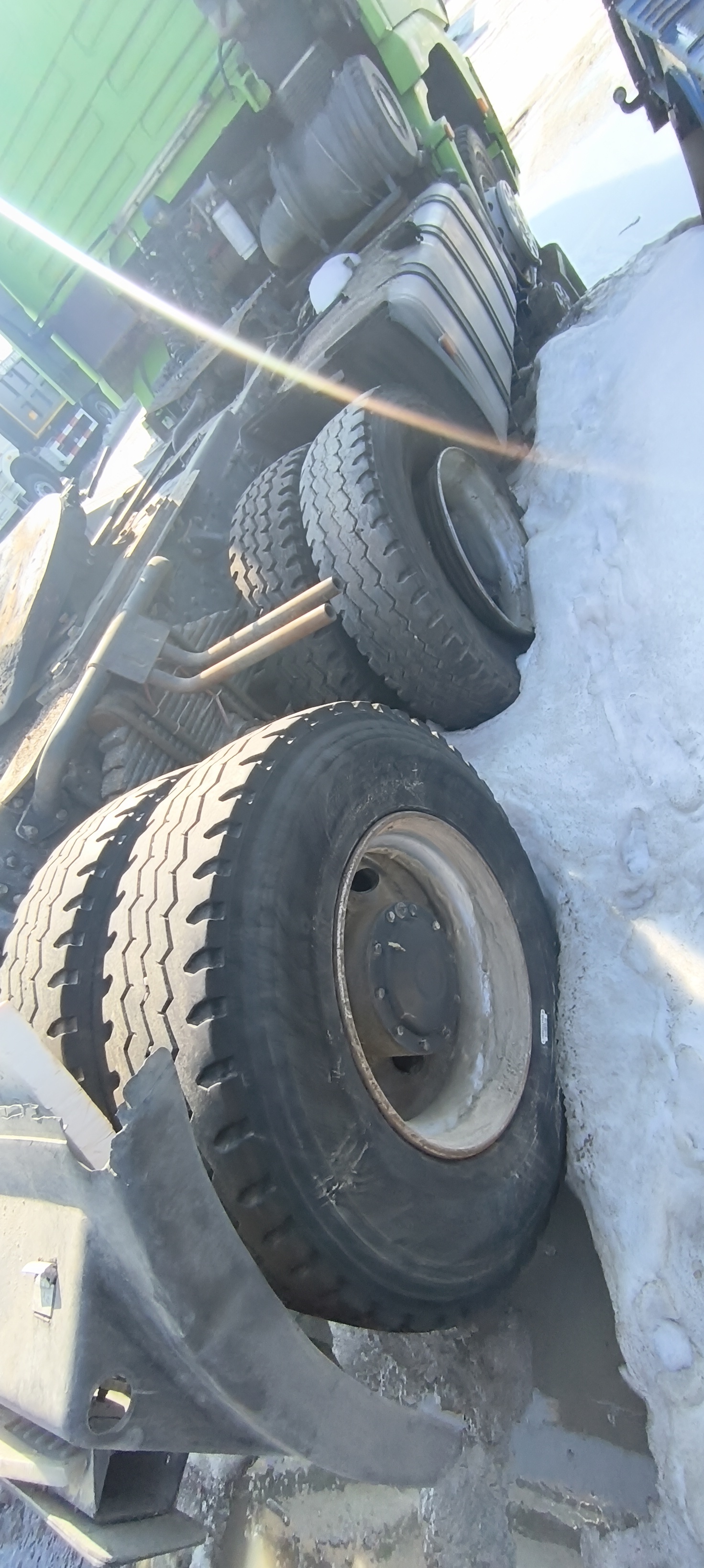 Shacman (Shaanxi) SX* 6x4 Седельный тягач 2023 г. - фото 11