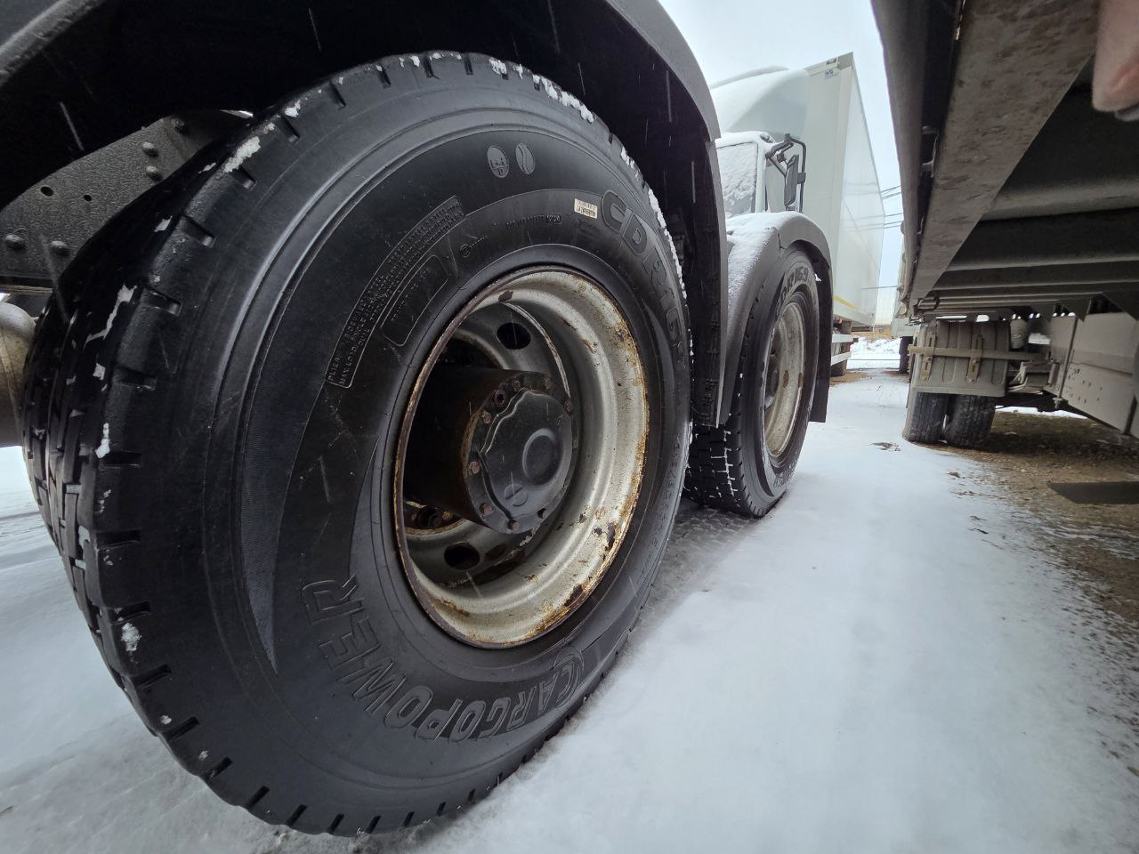 Shacman (Shaanxi) SX* 6x4 Седельный тягач 2022 г. - фото 10