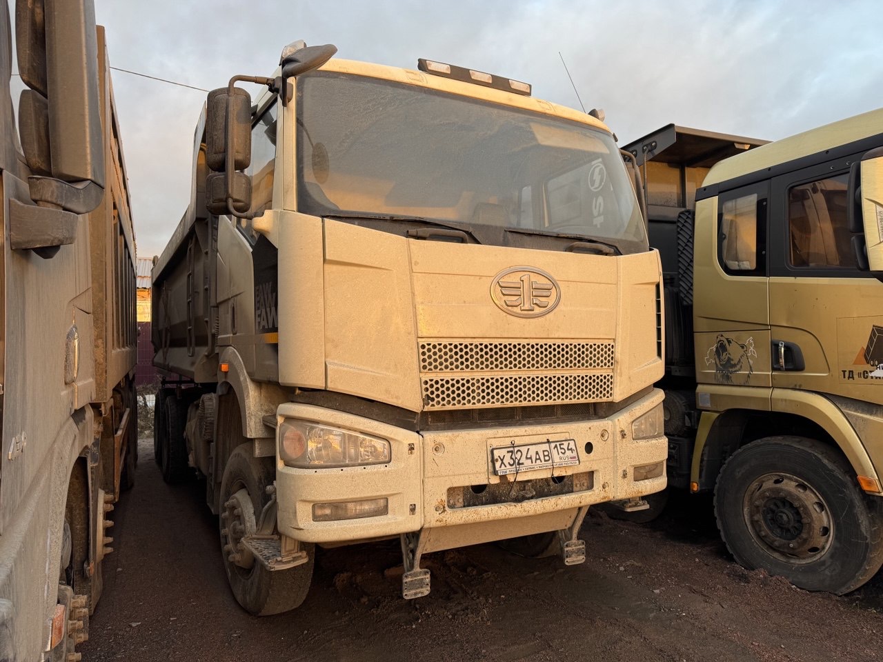 FAW J6 6x4 Самосвал 2023 г. - фото 3