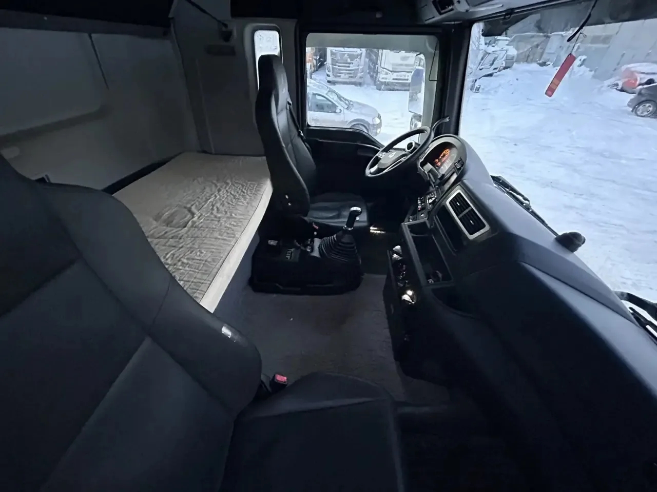 SITRAK C7H 6x4 Седельный тягач 2023 г. - фото 6