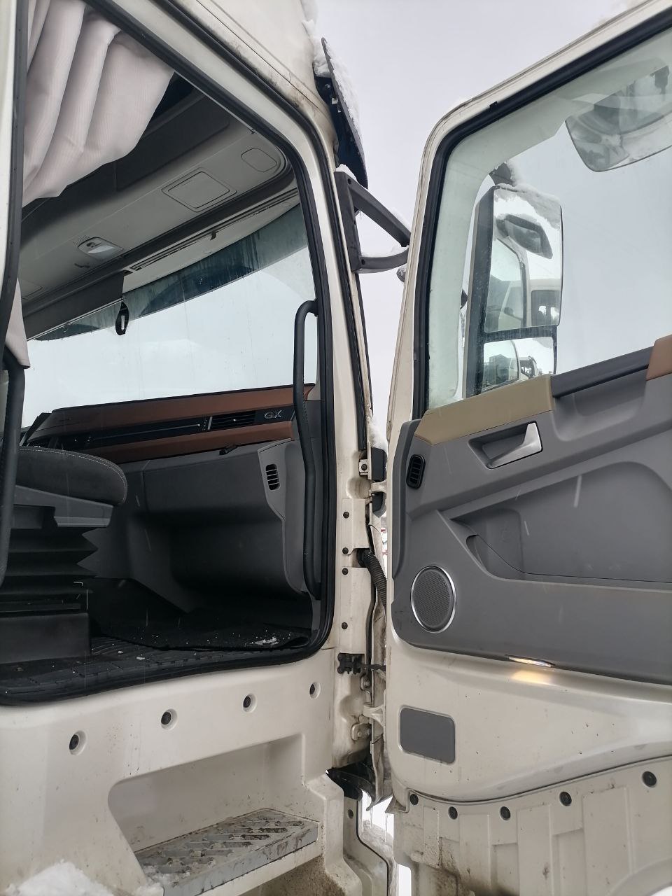 DongFeng GX 4x2 Седельный тягач 2023 г. - фото 8