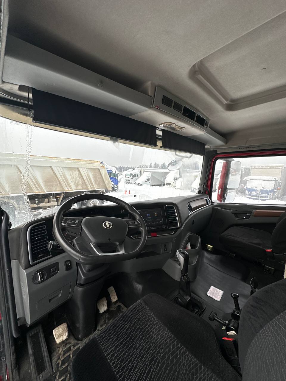 Shacman (Shaanxi) SX* 8x4 Самосвал 2023 г. - фото 11