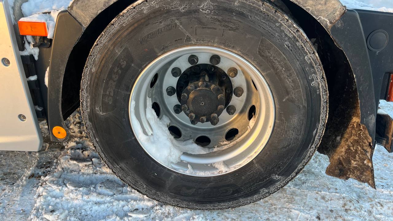 Foton AUMAN 4x2 Седельный тягач 2023 г. - фото 7