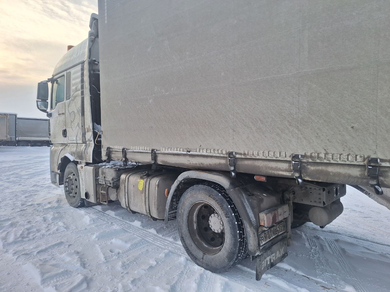 SITRAK C7H 4x2 Седельный тягач 2023 г. - фото 5