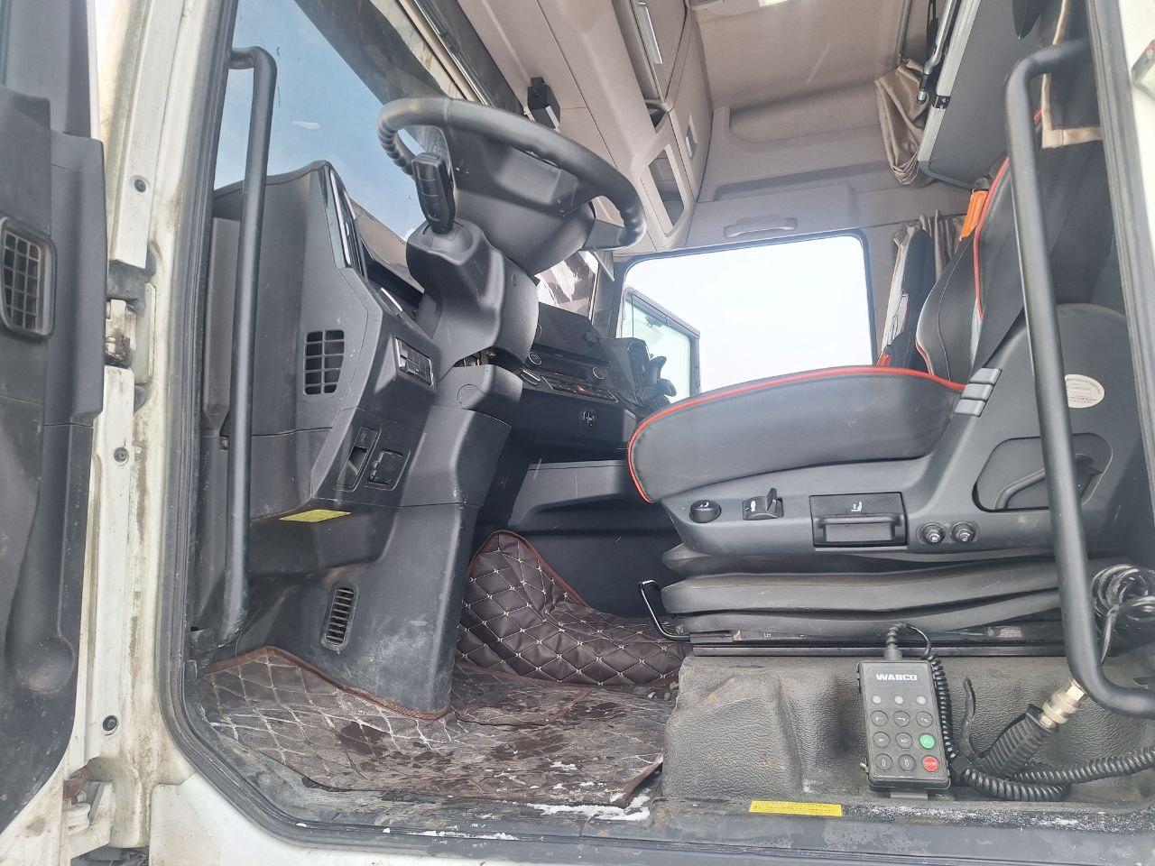 SITRAK C7H 4x2 Седельный тягач 2023 г. - фото 10