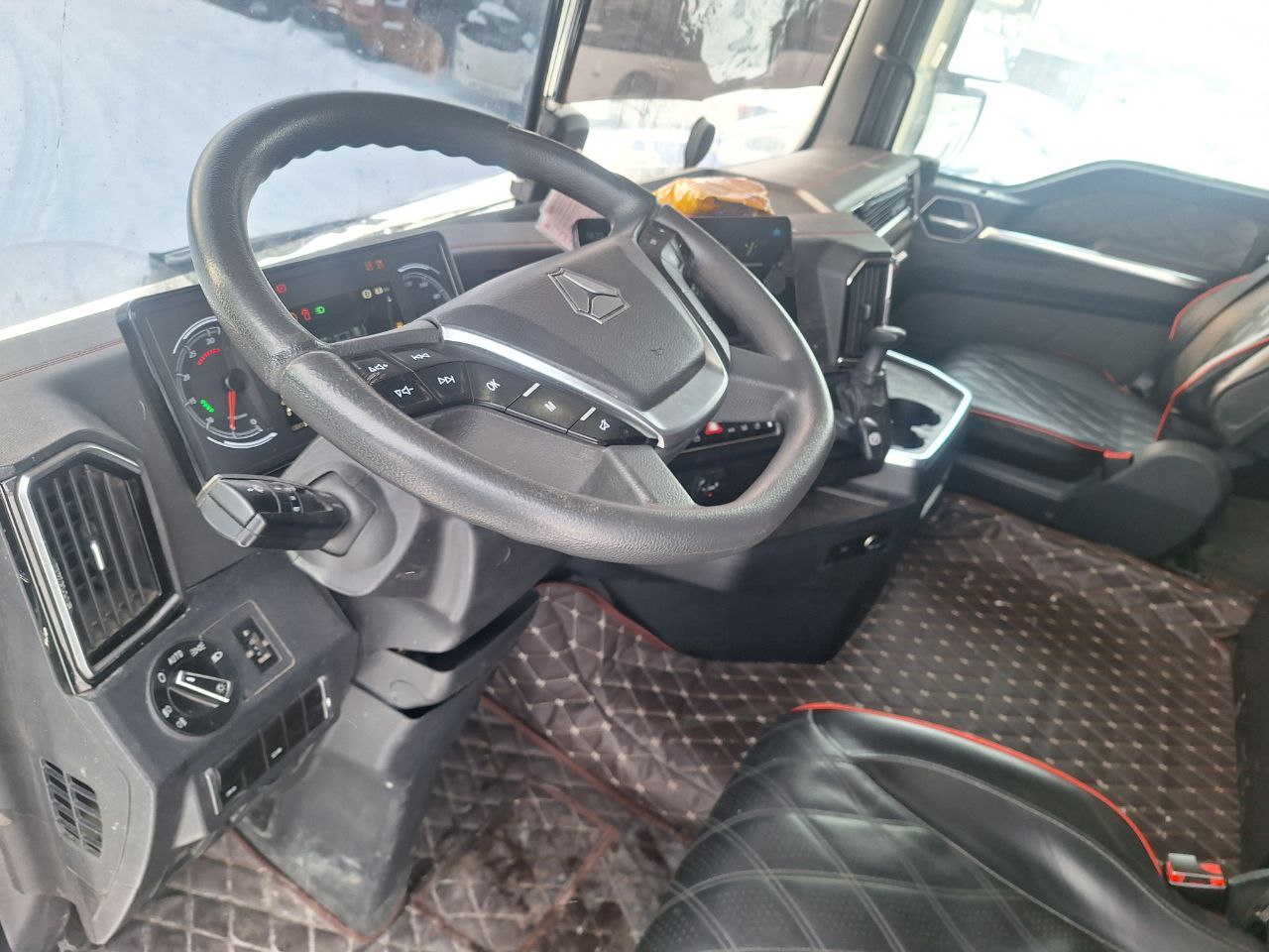 SITRAK C7H 4x2 Седельный тягач 2023 г. - фото 11