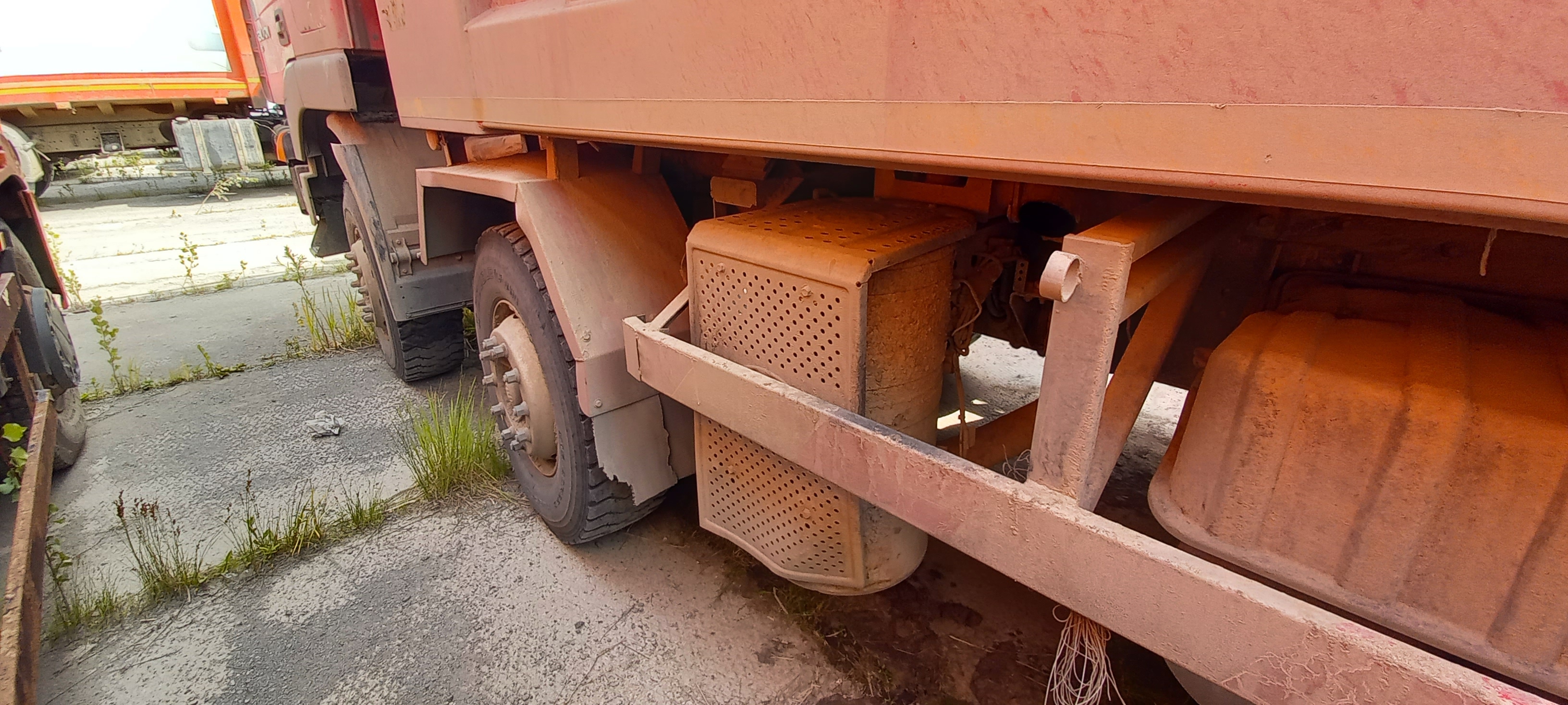 HONGYAN 908 8x4 Самосвал 2022 г. - фото 4