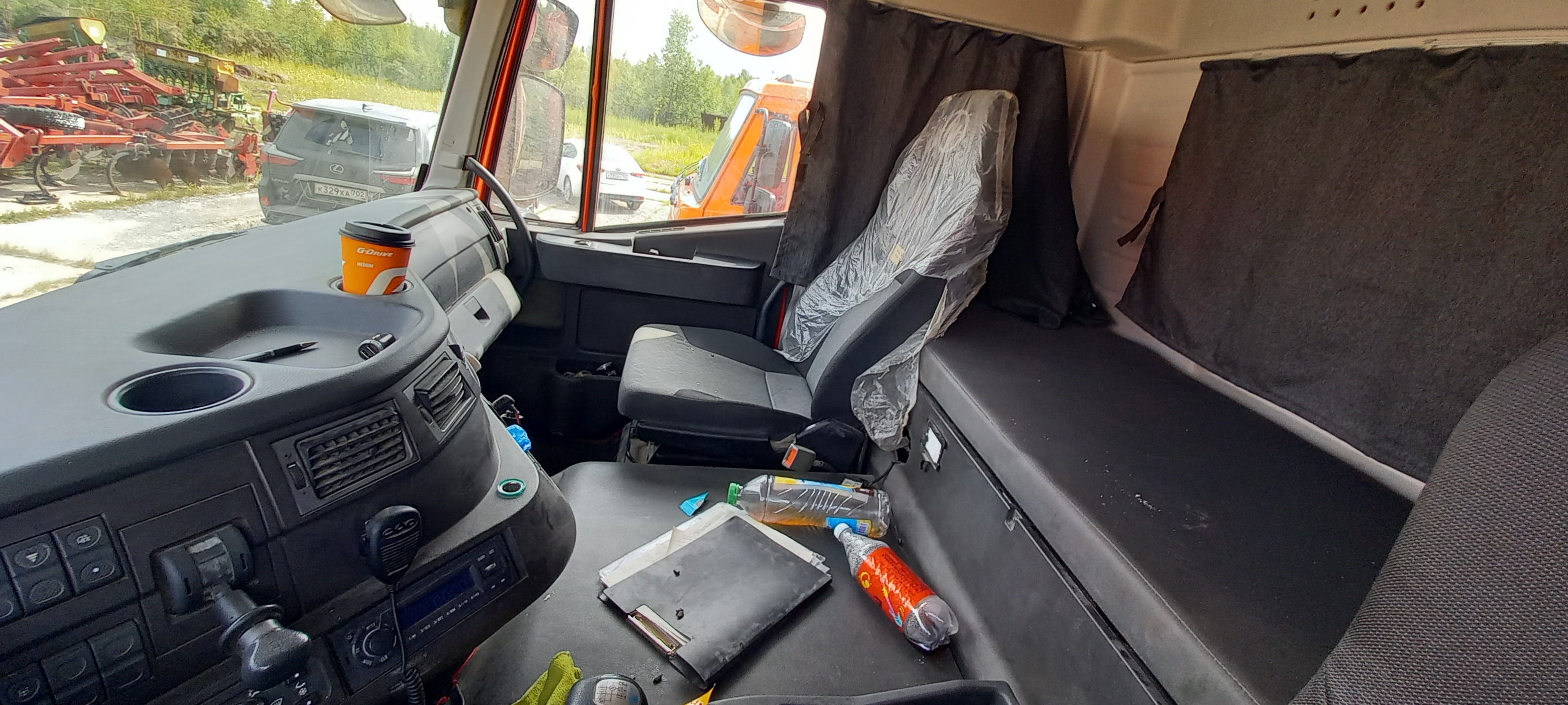 HONGYAN 908 8x4 Самосвал 2022 г. - фото 11