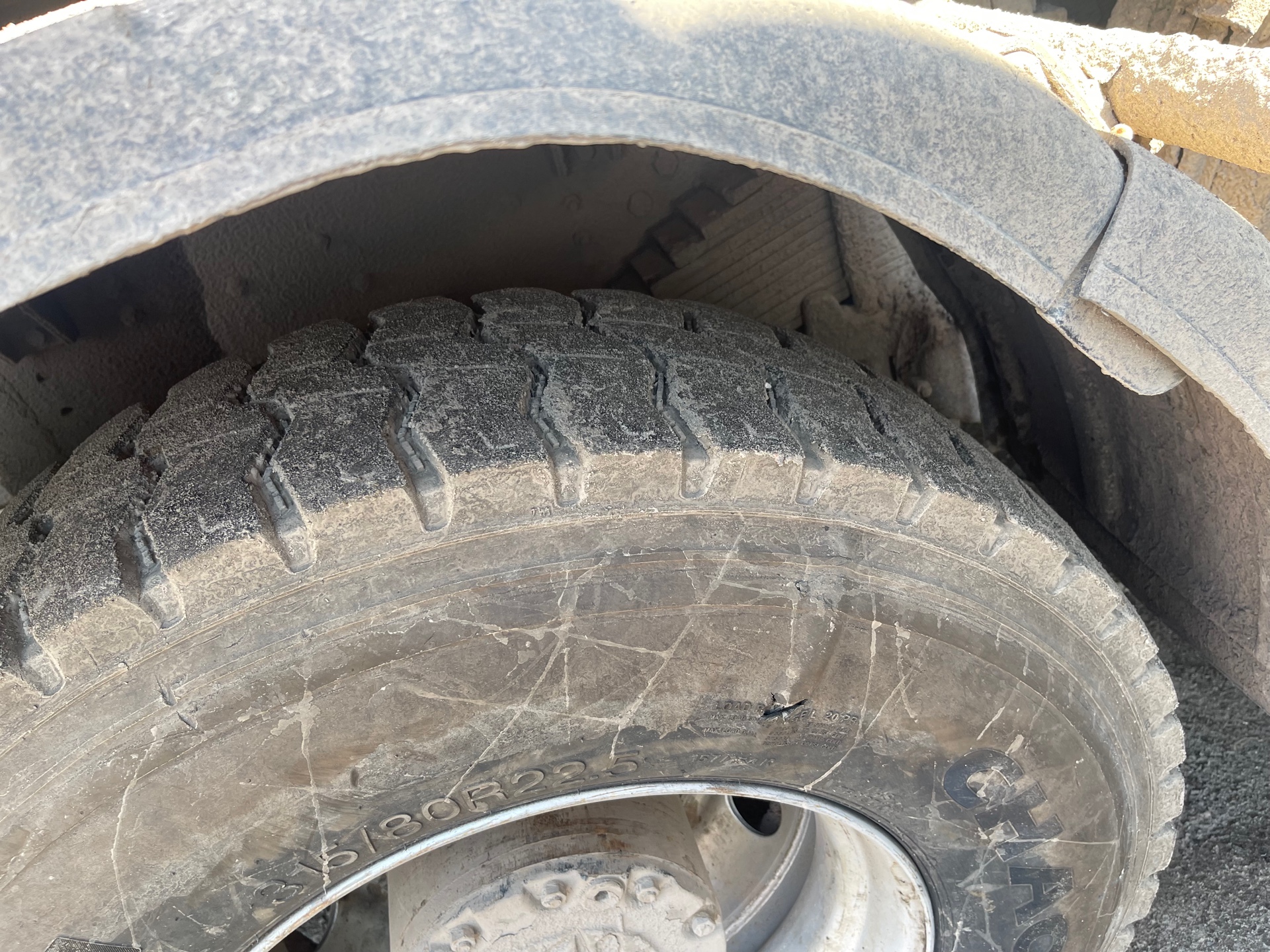 МАЗ 6516 8x4 Самосвал 2021 г.