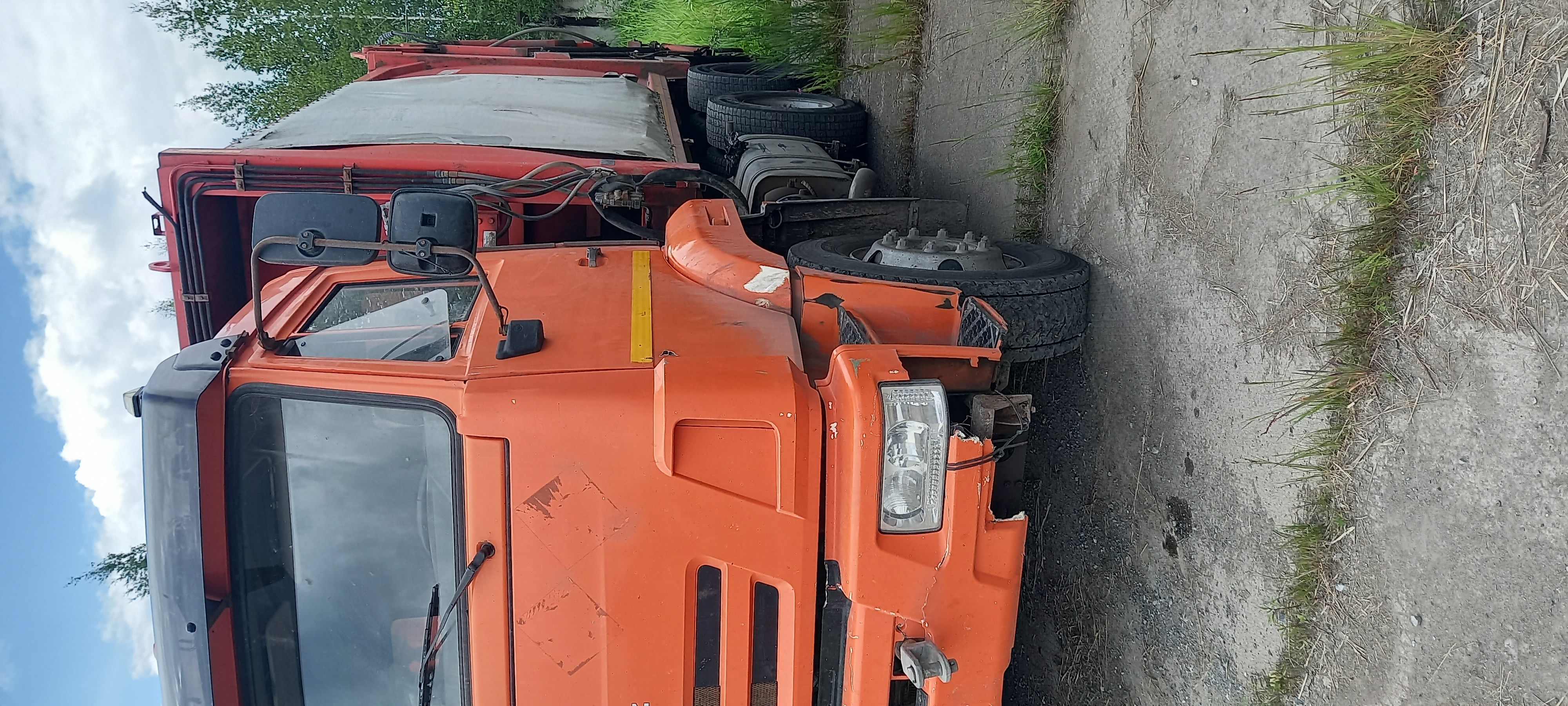 АРЗАМАССКИЙ ЗАВОД КОММУНАЛЬНОГО МАШИНОСТРОЕНИЯ КО-440* на шасси КамАЗ 65115 6x4 Мусоровоз 2019 г. - фото 3