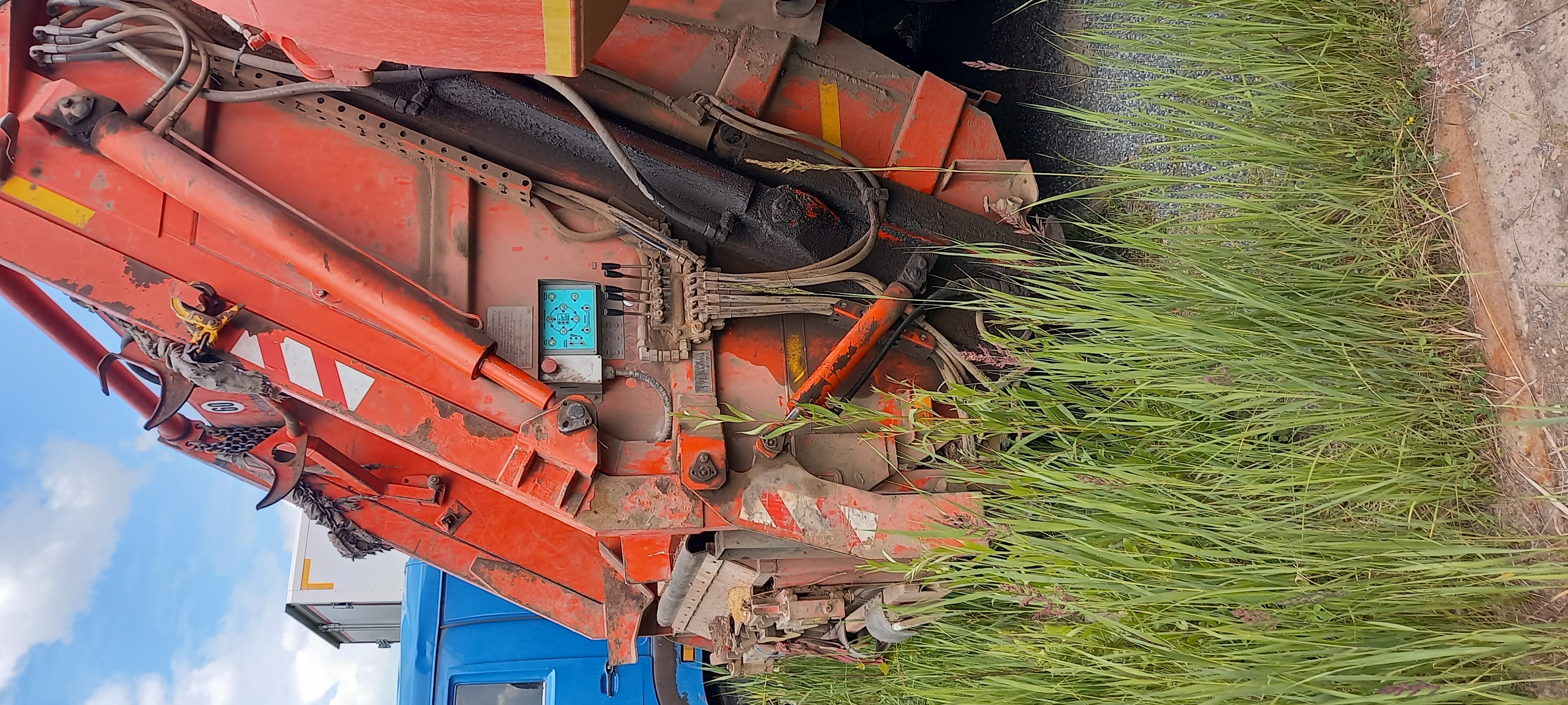 АРЗАМАССКИЙ ЗАВОД КОММУНАЛЬНОГО МАШИНОСТРОЕНИЯ КО-440* на шасси КамАЗ 65115 6x4 Мусоровоз 2019 г. - фото 5