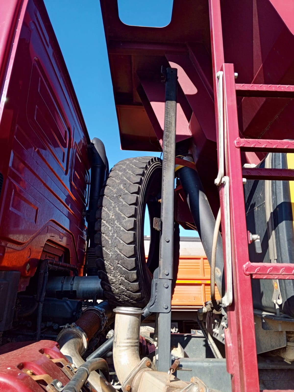 КамАЗ 65802 6x6 Самосвал 2021 г. - фото 7