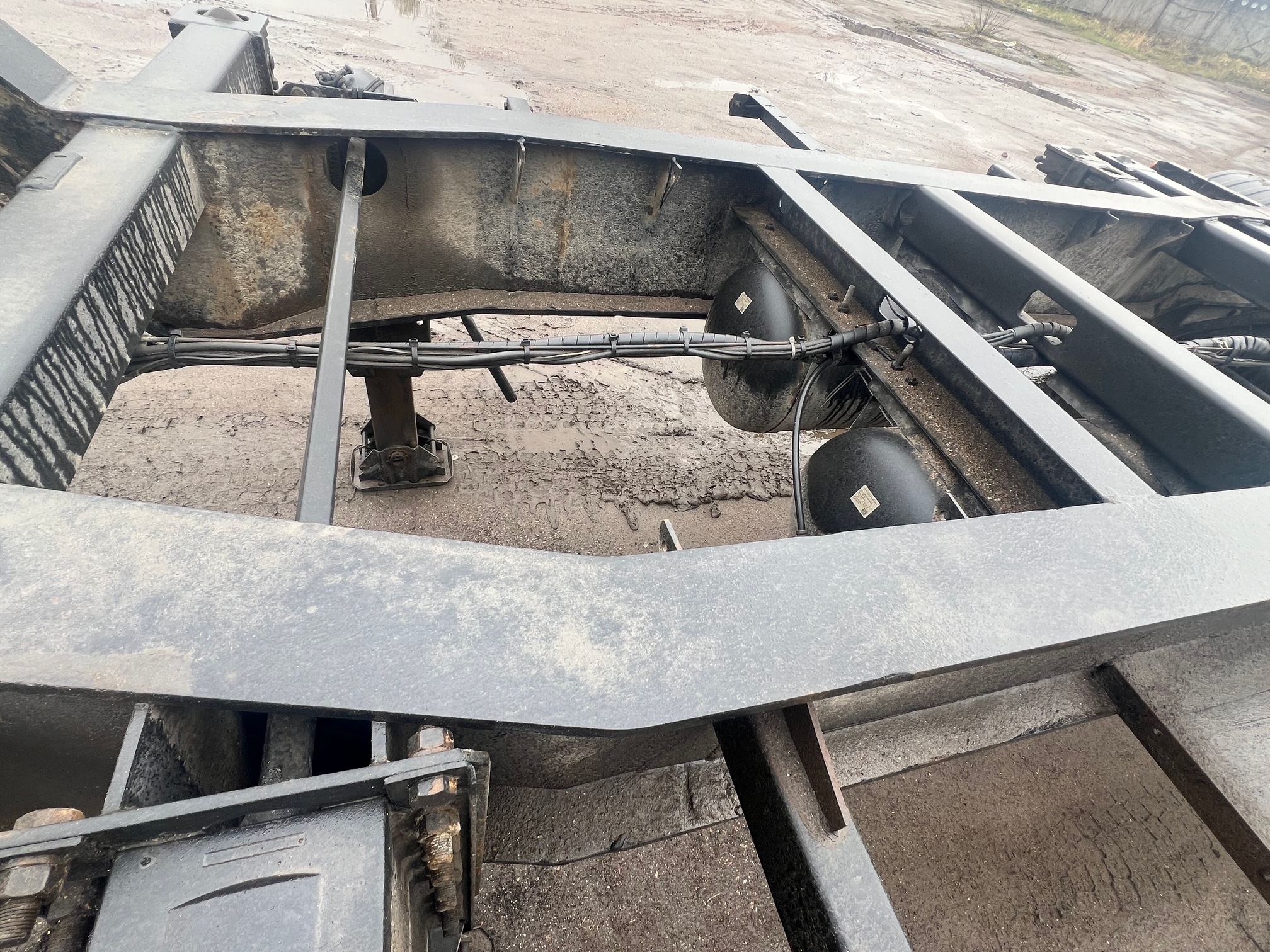 Полуприцеп-контейнеровоз НЕФАЗ  93341-2300100-07 2019 г. - фото 4