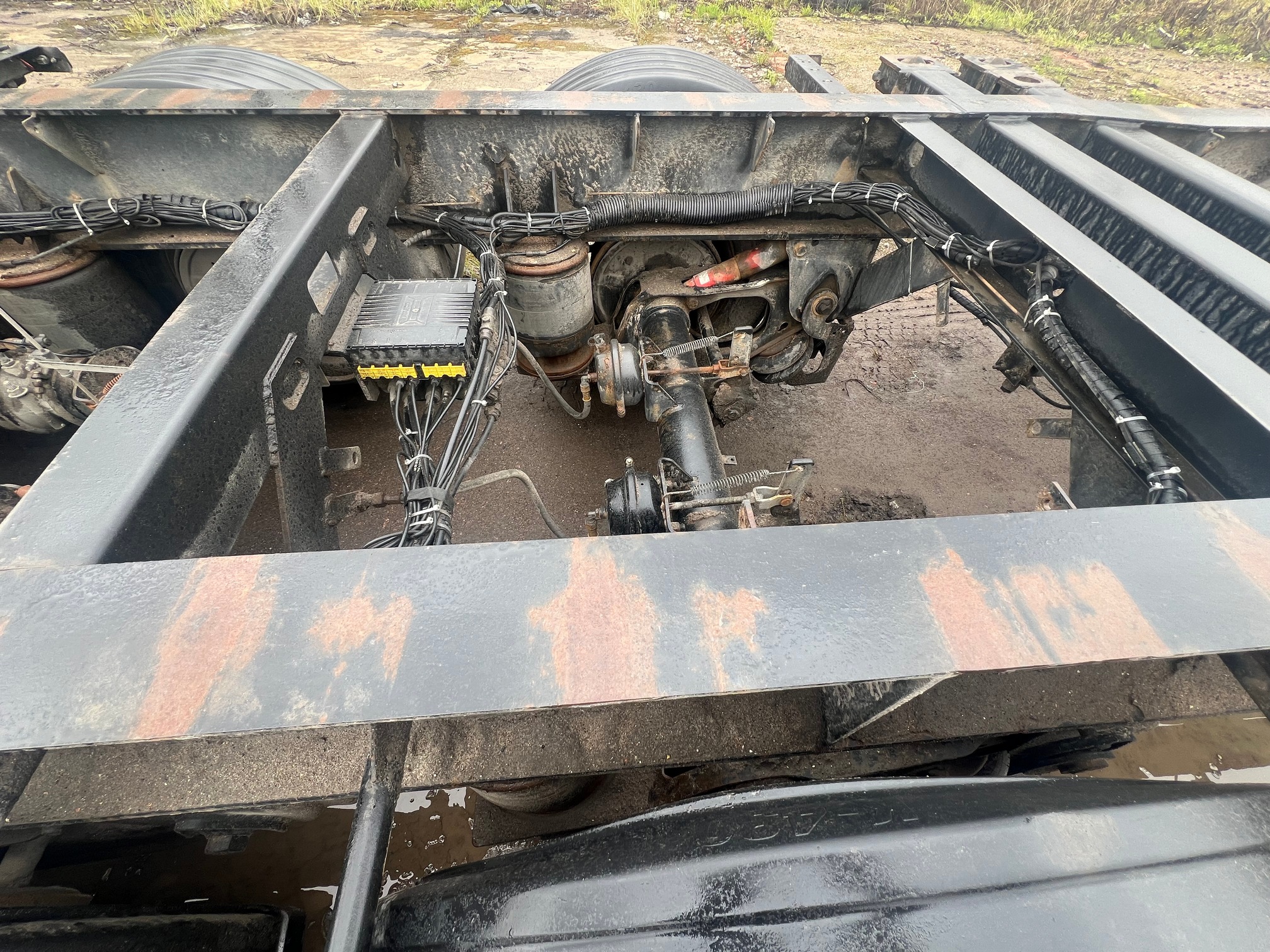 Полуприцеп-контейнеровоз НЕФАЗ  93341-2300100-07 2019 г. - фото 13