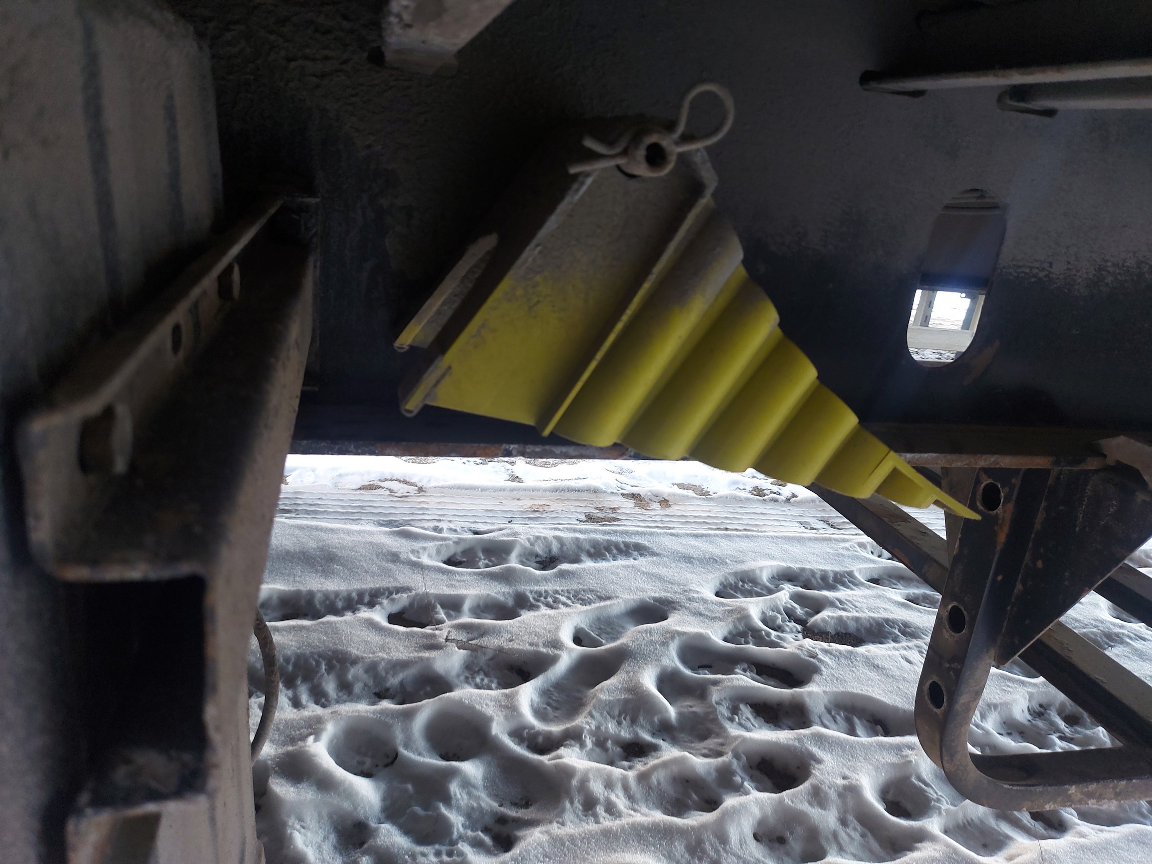 Полуприцеп ТЗА 588510 (шторный) - 13,6 м 2022 г. - фото 18