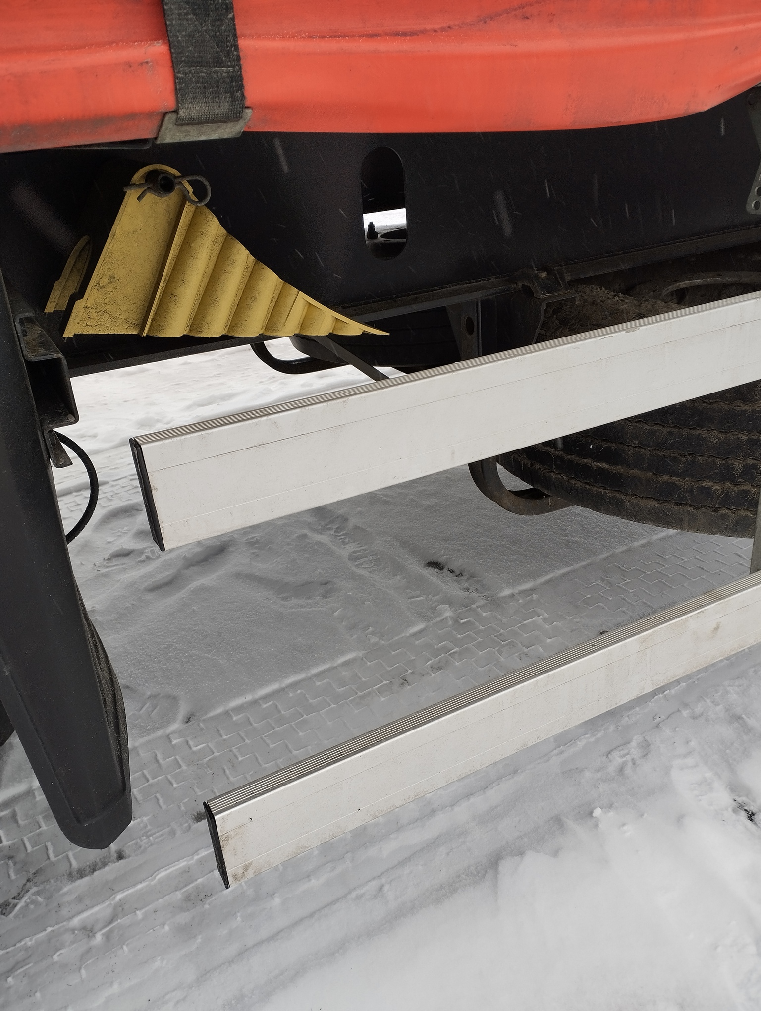 Полуприцеп ТЗА 588510 (шторный) - 13,6 м 2023 г. - фото 7