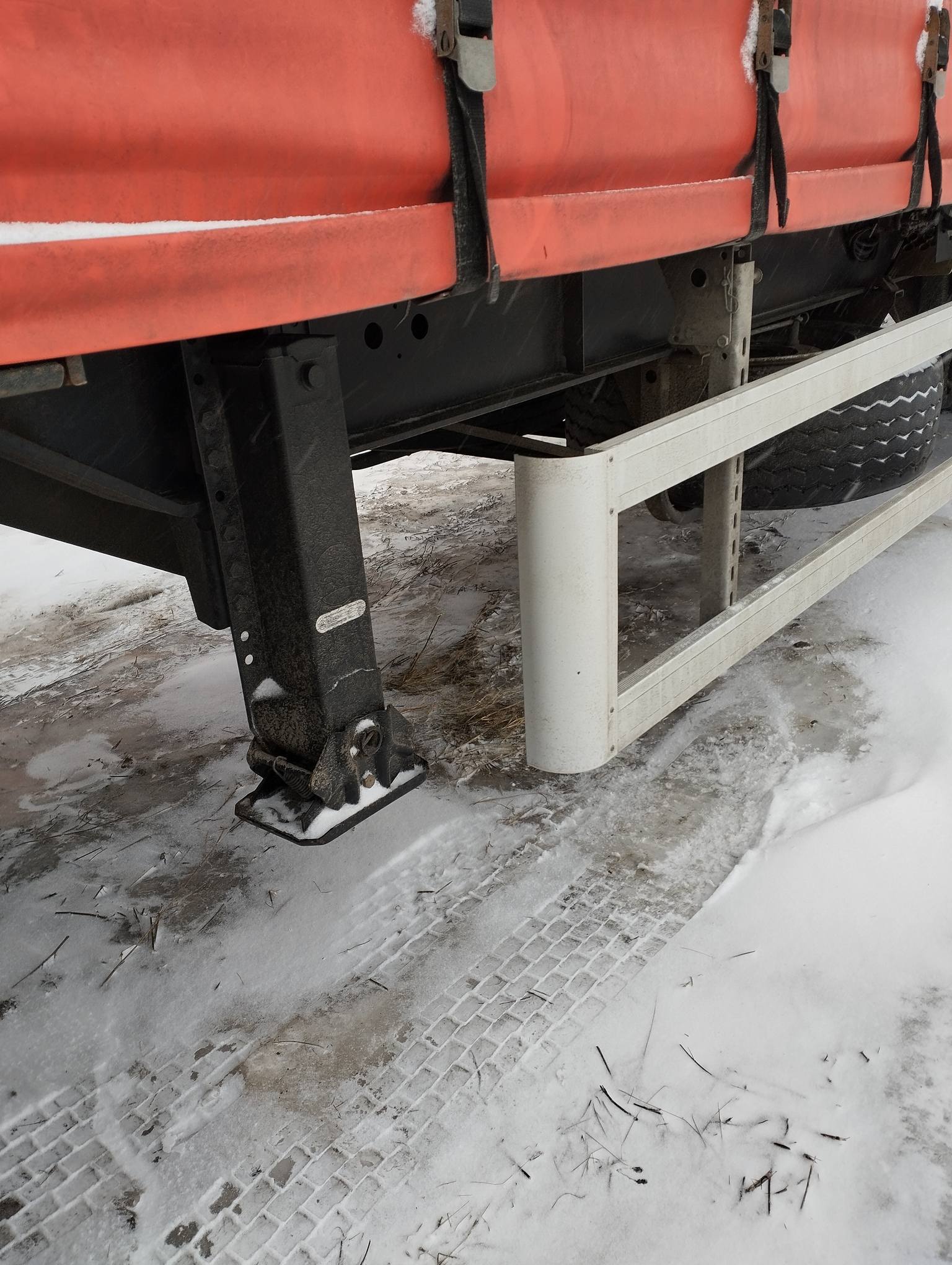 Полуприцеп ТЗА 588510 (шторный) - 13,6 м 2023 г. - фото 34