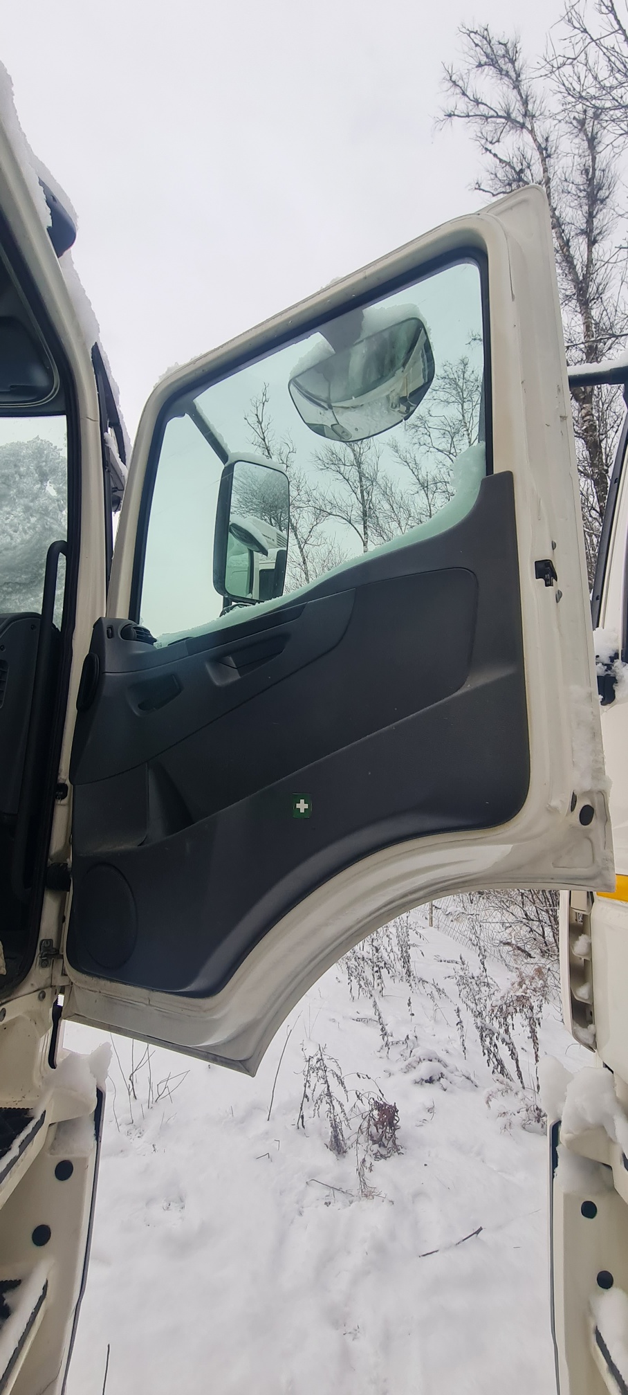 Рефрижератор на ш.КАМАЗ 5325 2022 г. - фото 10