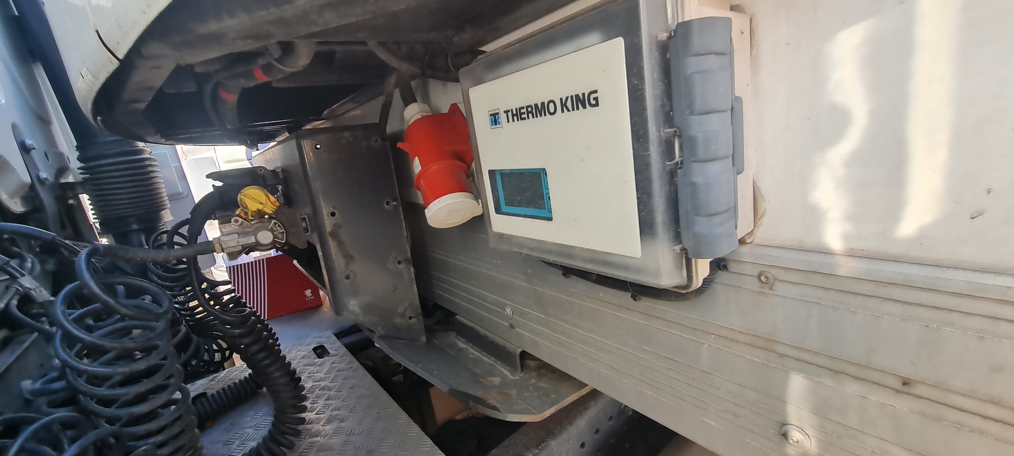 Полуприцеп рефрижератор СТТМ СARGOLINE 972200 2022 г. - фото 16