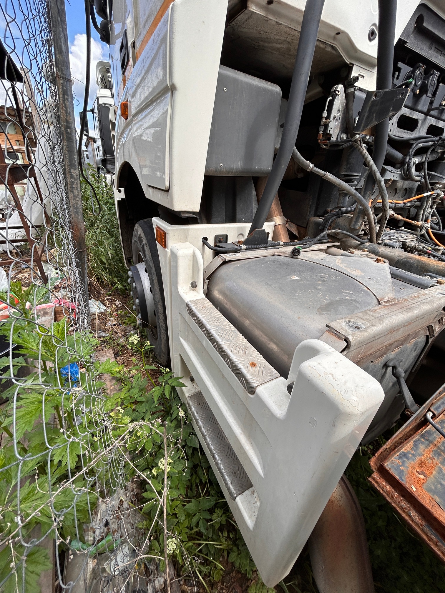 Седельный тягач КАМАЗ 5490-892-DC (газодизель) 2019 г. - фото 27