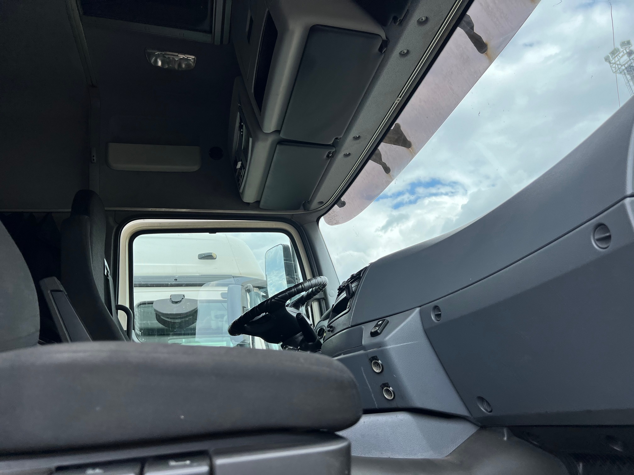 Седельный тягач КАМАЗ 5490-022-87 (S5) 2019 г. - фото 2