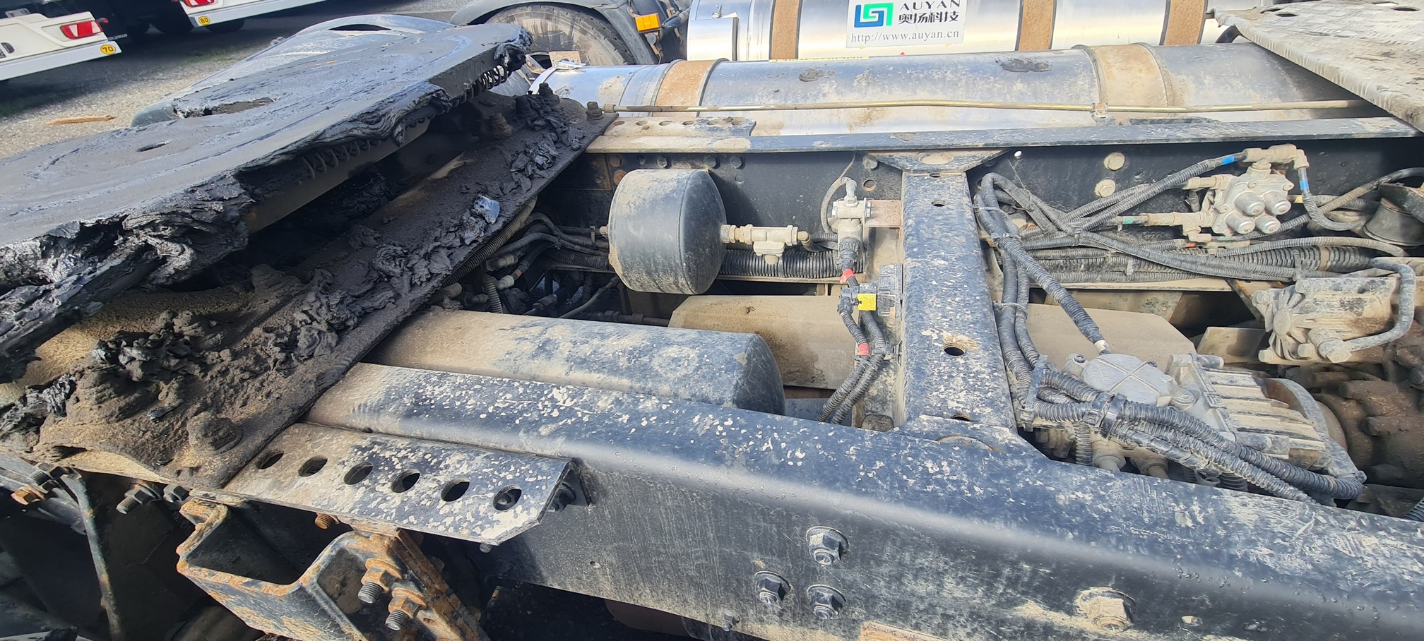 Седельный тягач КАМАЗ 5490-80802-90(5P) (СПГ) 2021 г. - фото 17