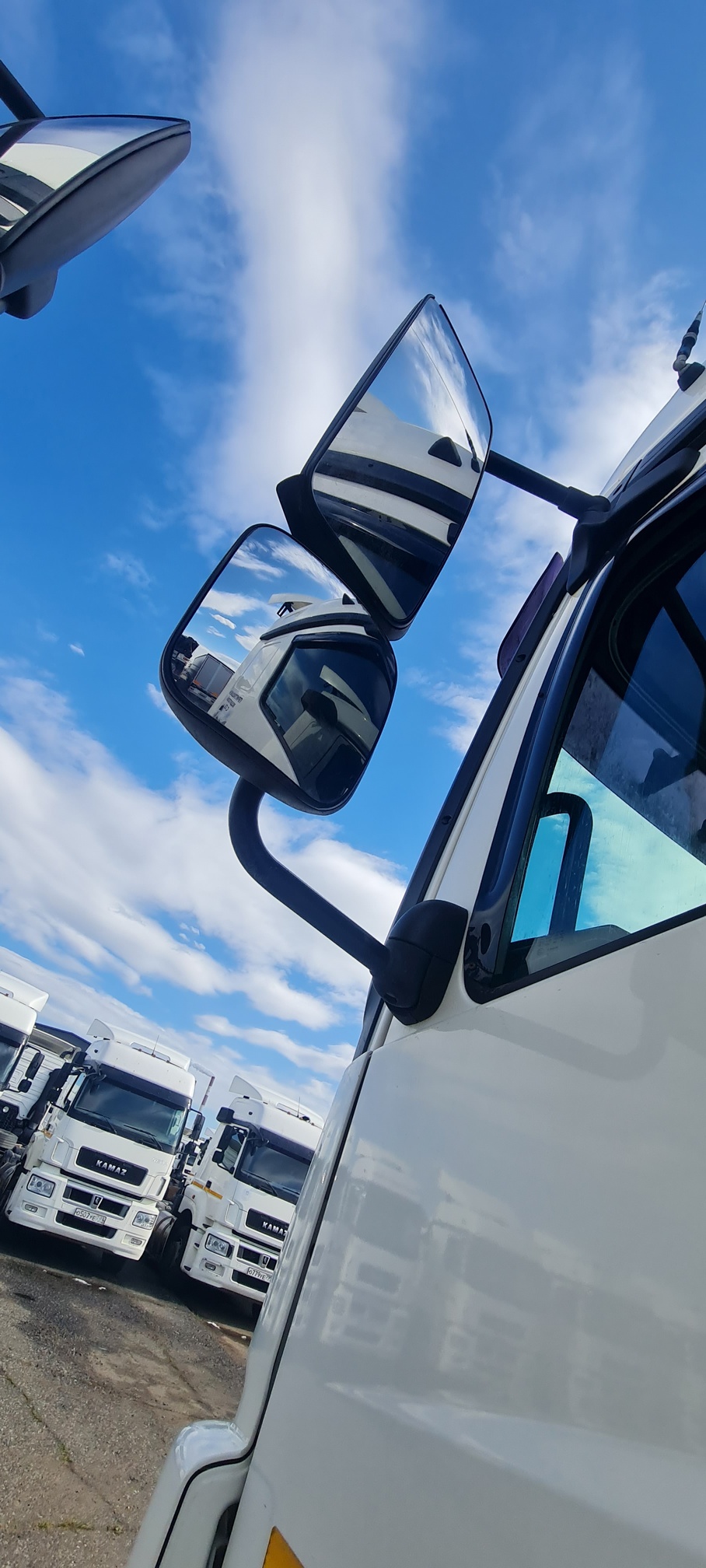 Седельный тягач КАМАЗ 5490-80802-90(5P) (СПГ) 2021 г. - фото 25