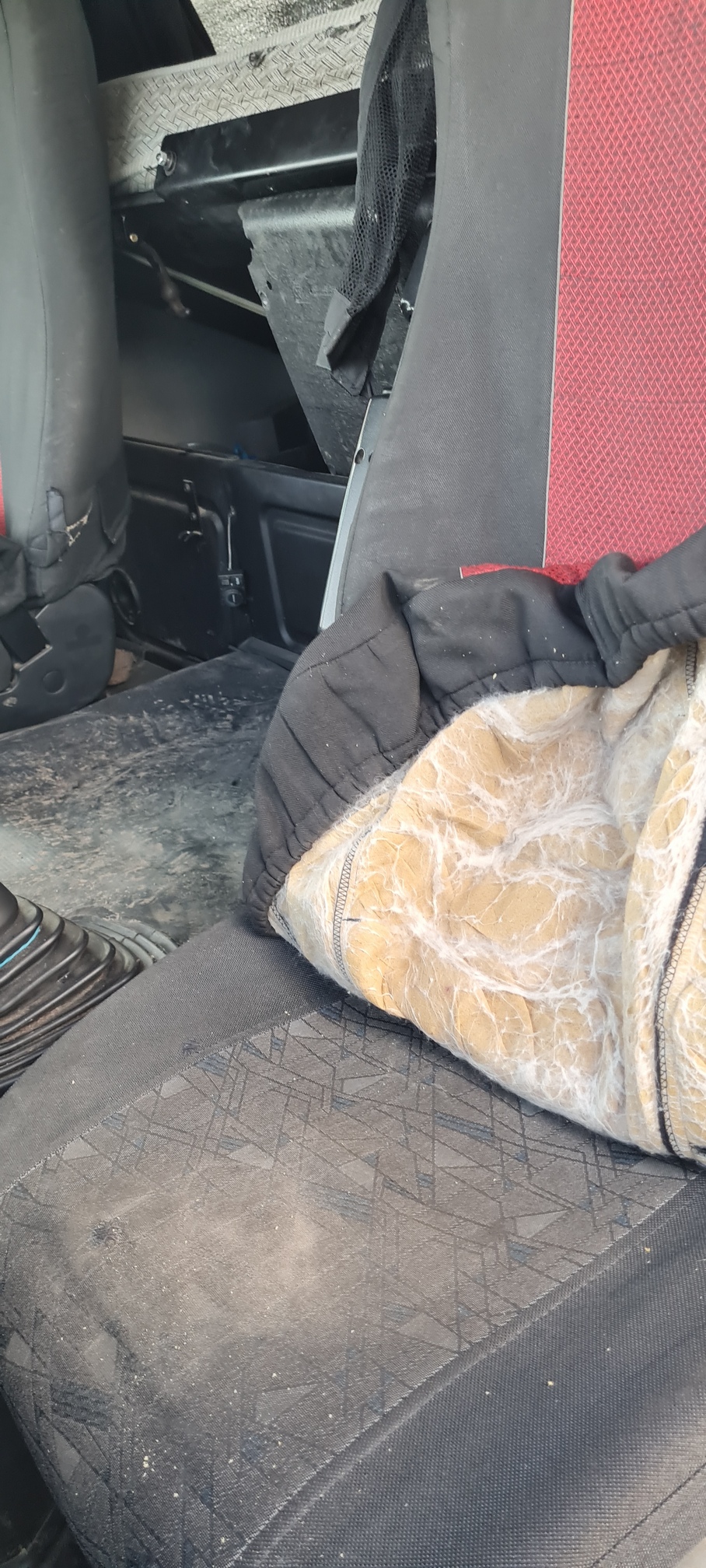 Седельный тягач КАМАЗ 5490-80802-90(5P) (СПГ) 2021 г. - фото 28