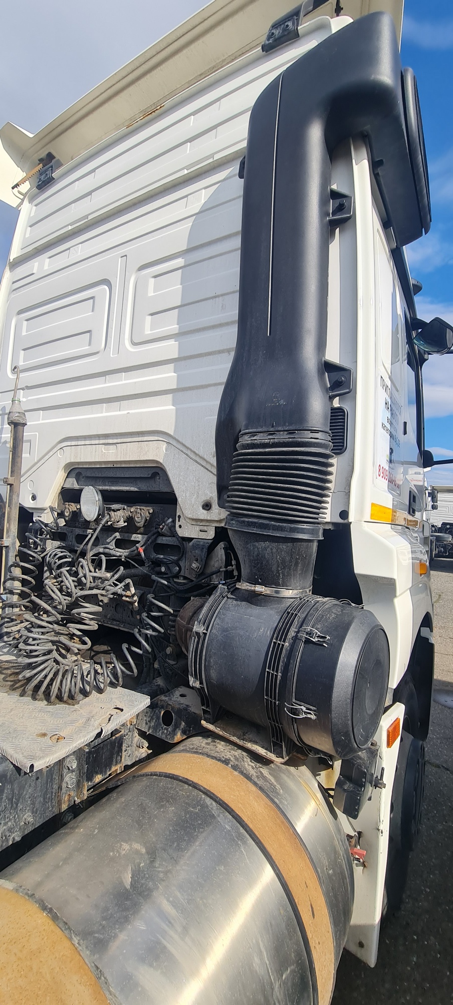 Седельный тягач КАМАЗ 5490-80802-90(5P) (СПГ) 2021 г. - фото 16