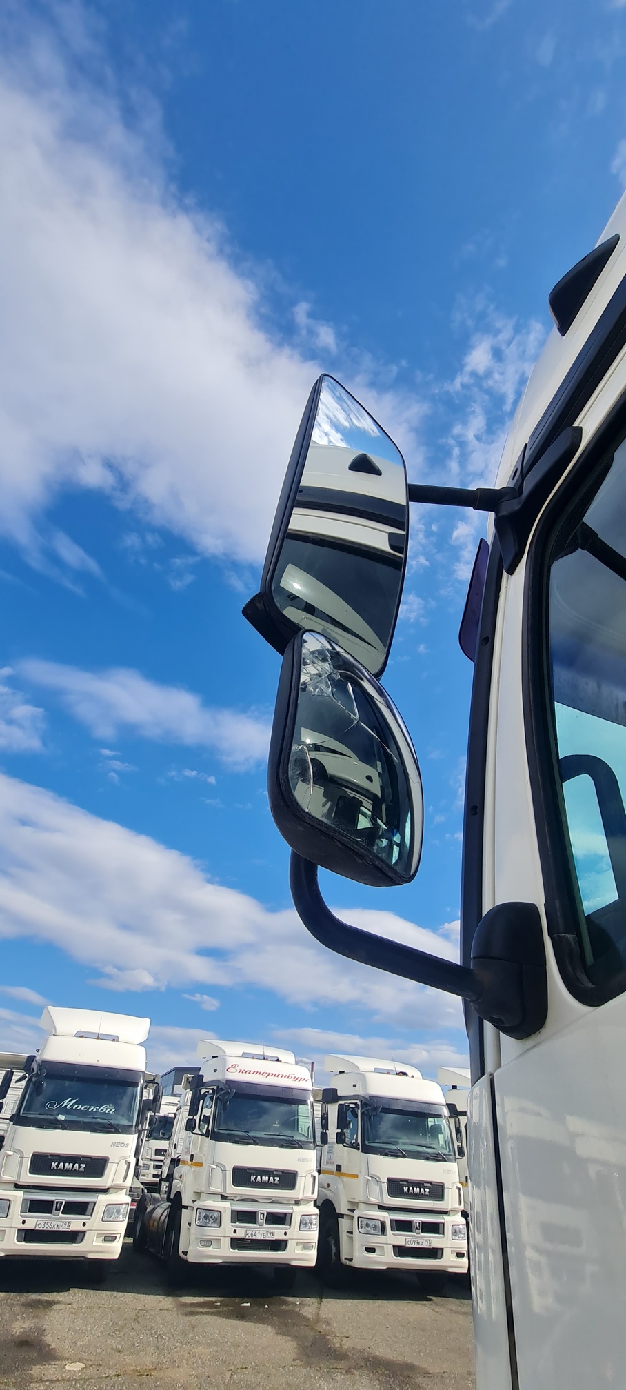 Седельный тягач КАМАЗ 5490-80802-90(5P) (СПГ) 2021 г. - фото 25