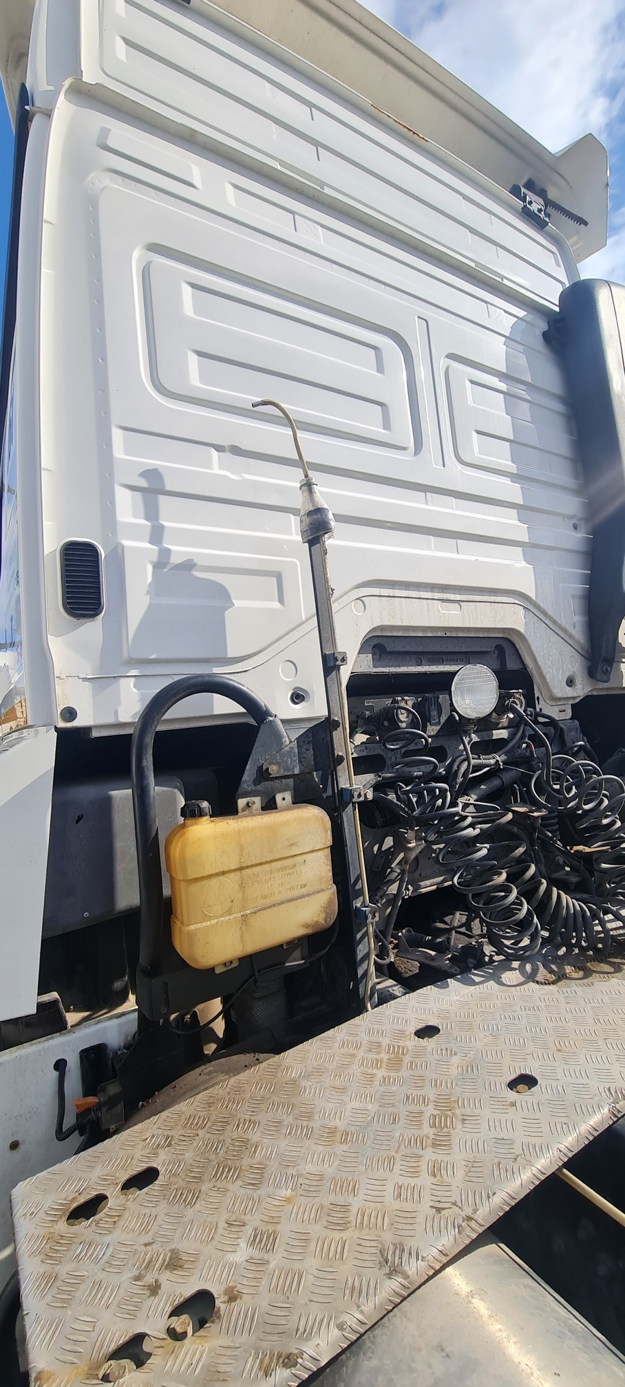 Седельный тягач КАМАЗ 5490-80802-90(5P) (СПГ) 2021 г. - фото 41