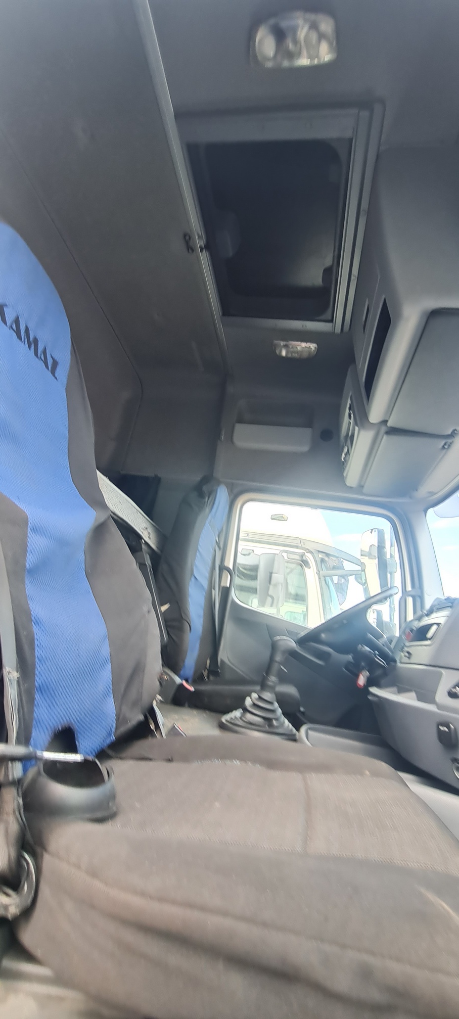 Седельный тягач КАМАЗ 5490-80802-90(5P) (СПГ) 2021 г. - фото 8