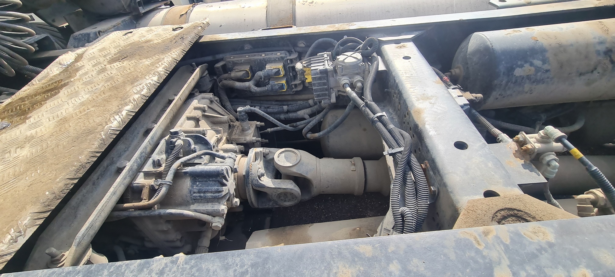 Седельный тягач КАМАЗ 5490-80802-90(5P) (СПГ) 2021 г. - фото 52