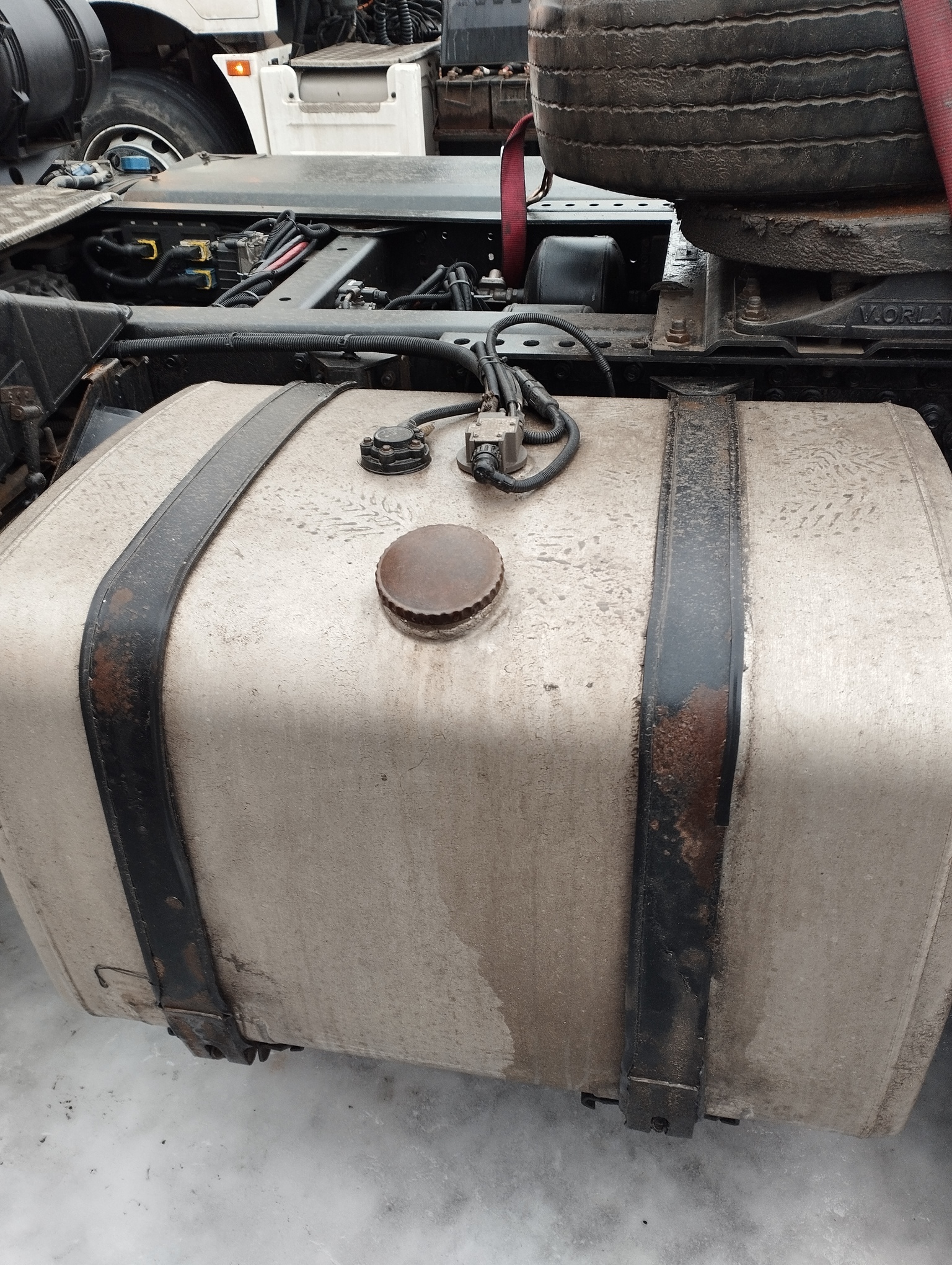 Седельный тягач КАМАЗ 5490-801-DC (газодизель) 2021 г. - фото 31