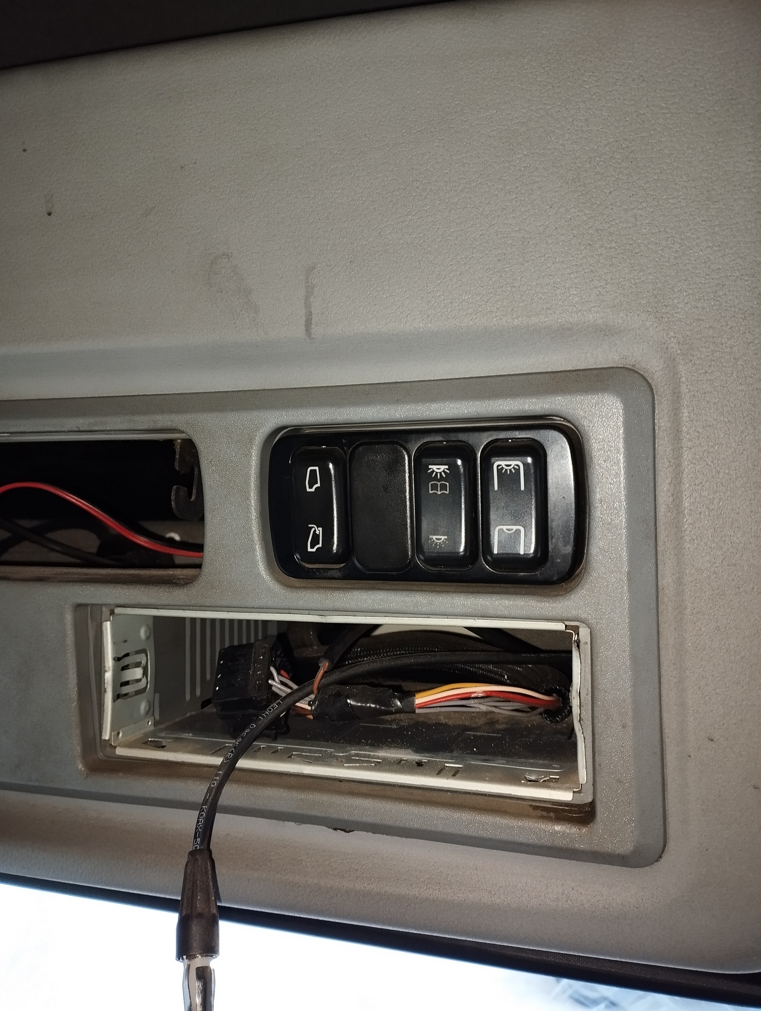 Седельный тягач КАМАЗ 5490-801-DC (газодизель) 2021 г. - фото 55