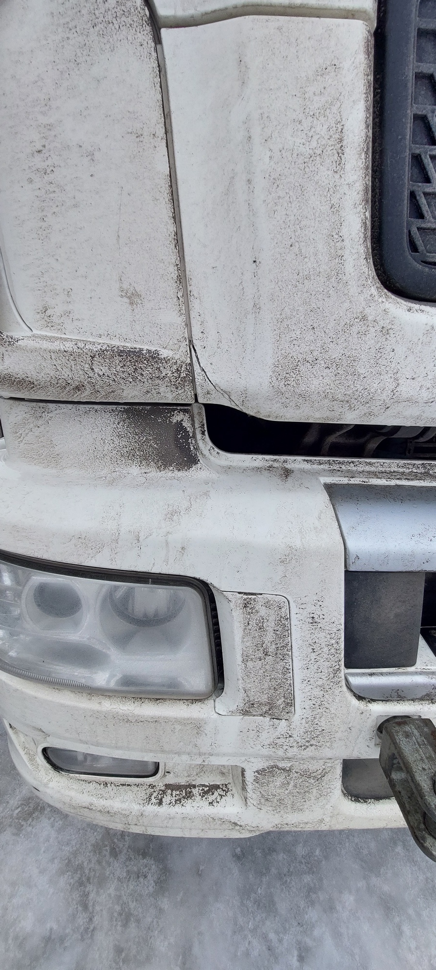 Седельный тягач КАМАЗ 5490-801-DC (газодизель) 2021 г. - фото 3