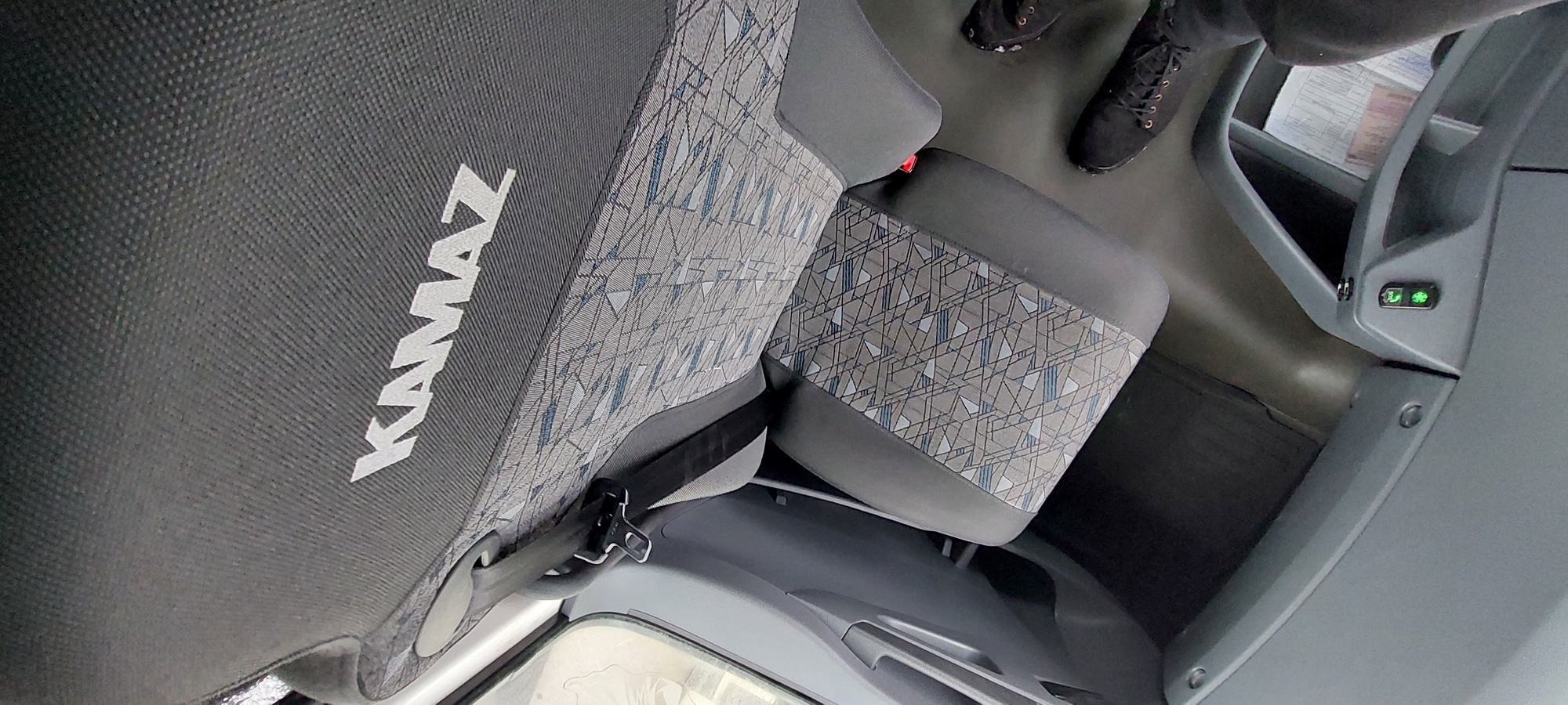 Седельный тягач КАМАЗ 5490-801-DC (газодизель) 2021 г. - фото 44