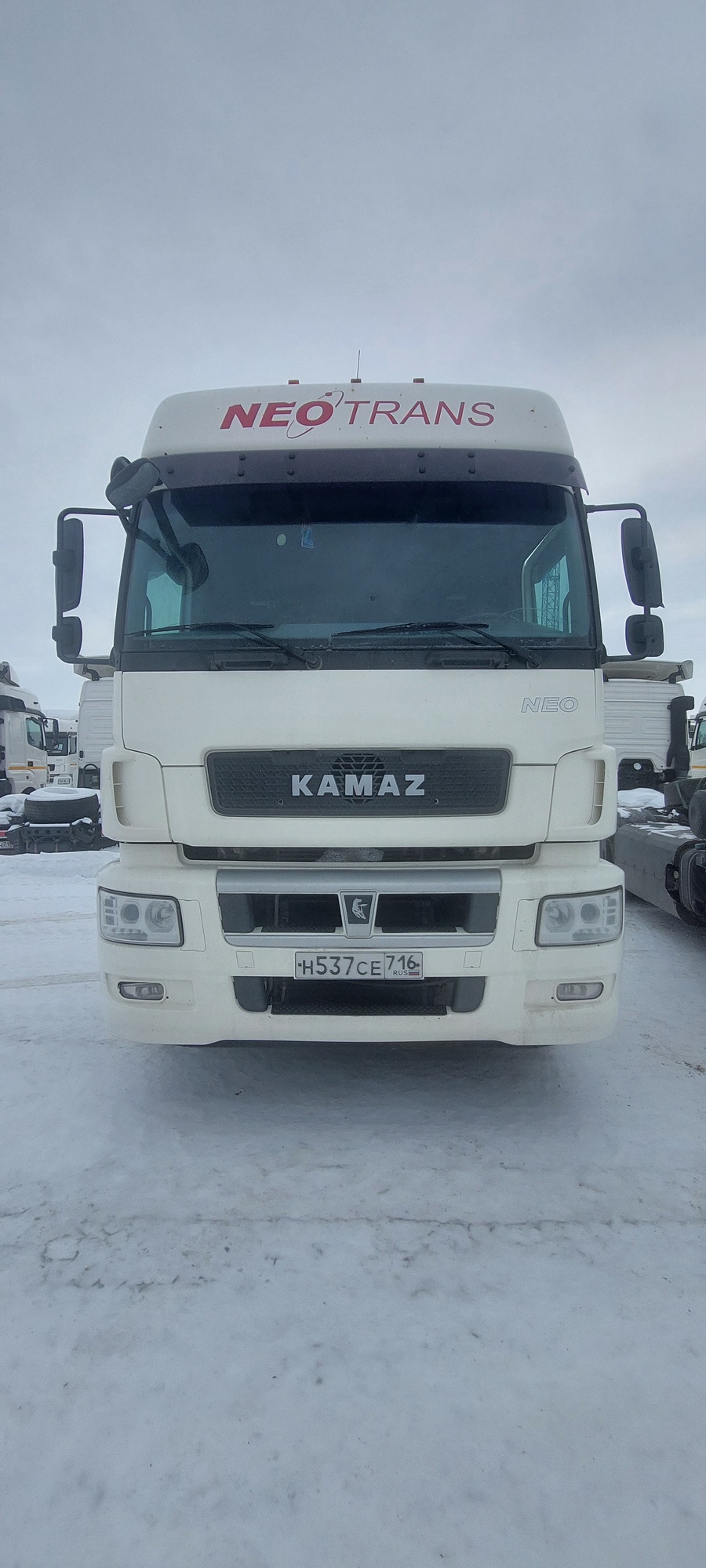 Седельный тягач КАМАЗ 5490-801-DC (газодизель) 2021 г.