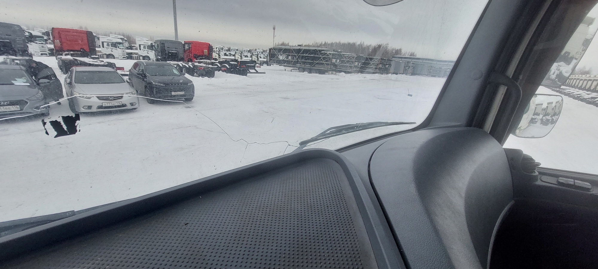 Седельный тягач КАМАЗ 5490-801-DC (газодизель) 2021 г. - фото 31