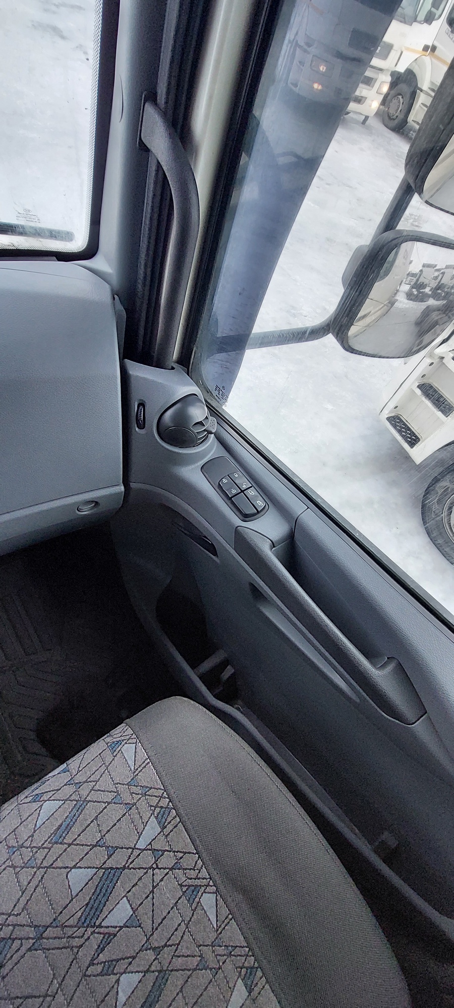 Седельный тягач КАМАЗ 5490-801-DC (газодизель) 2021 г. - фото 40