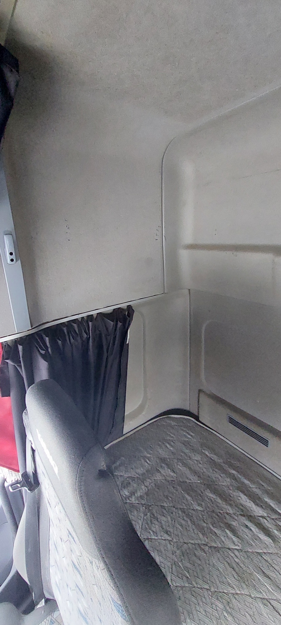 Седельный тягач КАМАЗ 5490-801-DC (газодизель) 2021 г. - фото 46